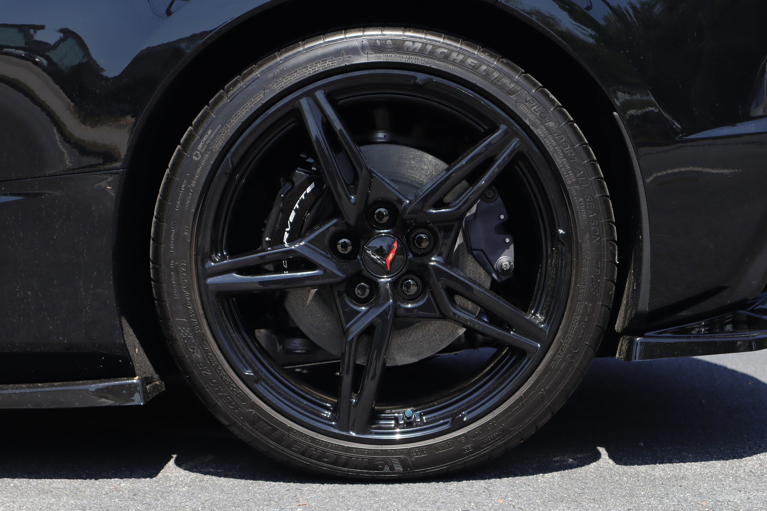 2024 Chevrolet Corvette 1LT photo 4