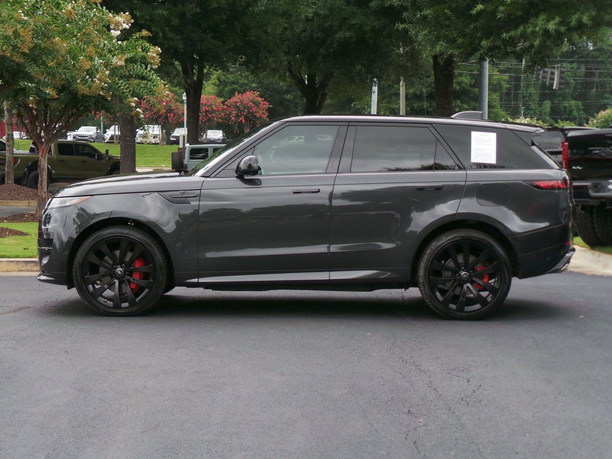 2025 Land Rover Range Rover Sport Dynamic SE