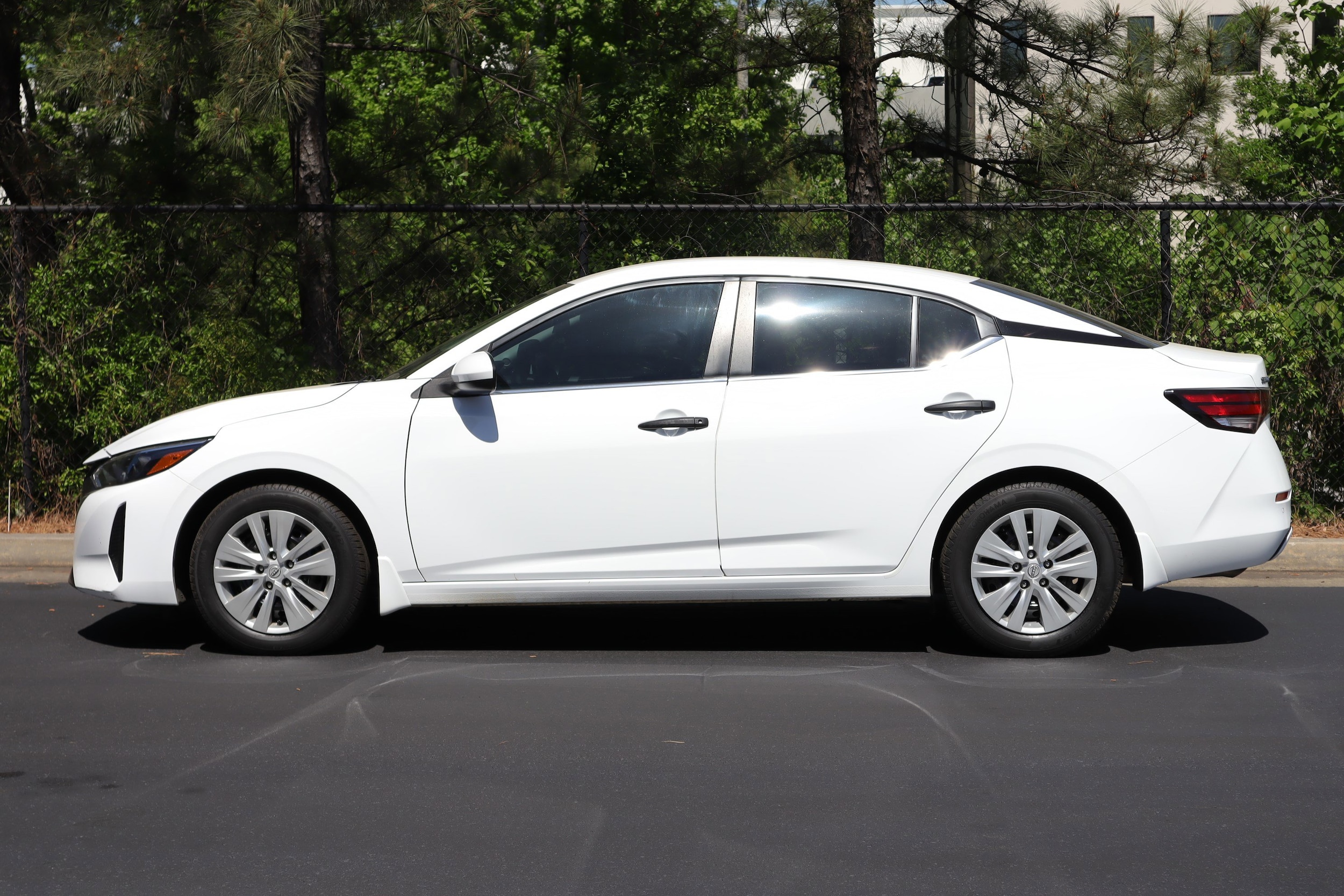 2024 Nissan Sentra S photo 4