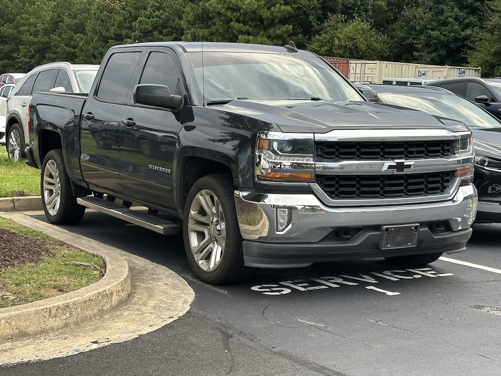 Used 2018 Chevrolet Silverado 1500 LT Pickup