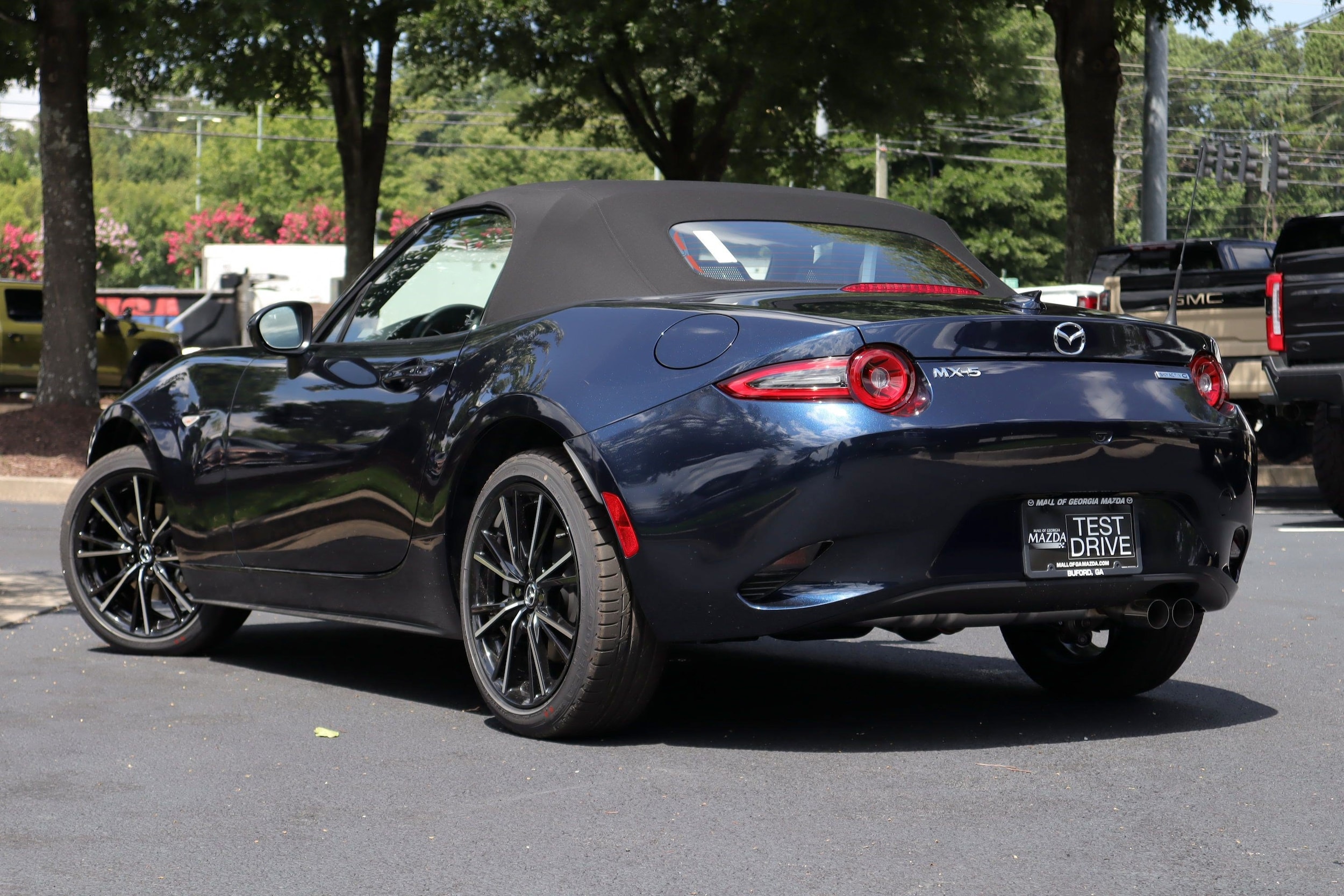 Mazda MX-5 Miata Grand Touring
