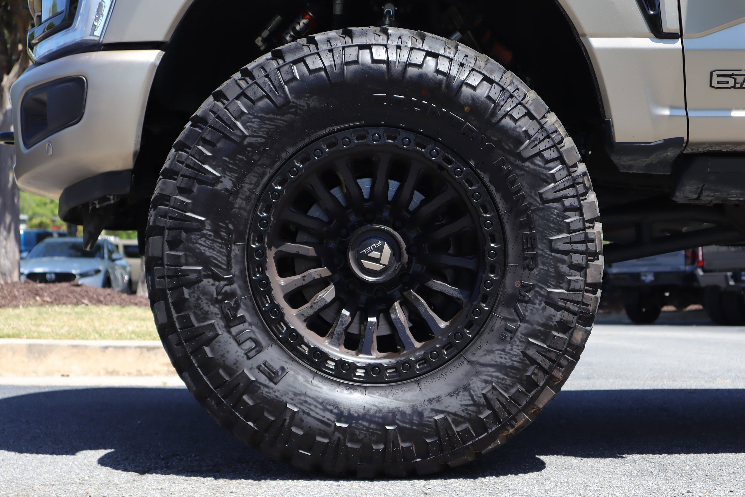 2025 Ford Super Duty F-250 SRW Platinum photo 4