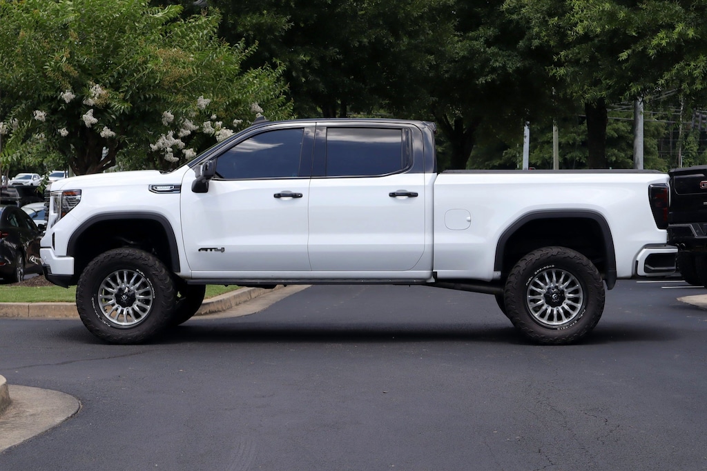 Used 2022 GMC Sierra 1500 AT4 Pickup