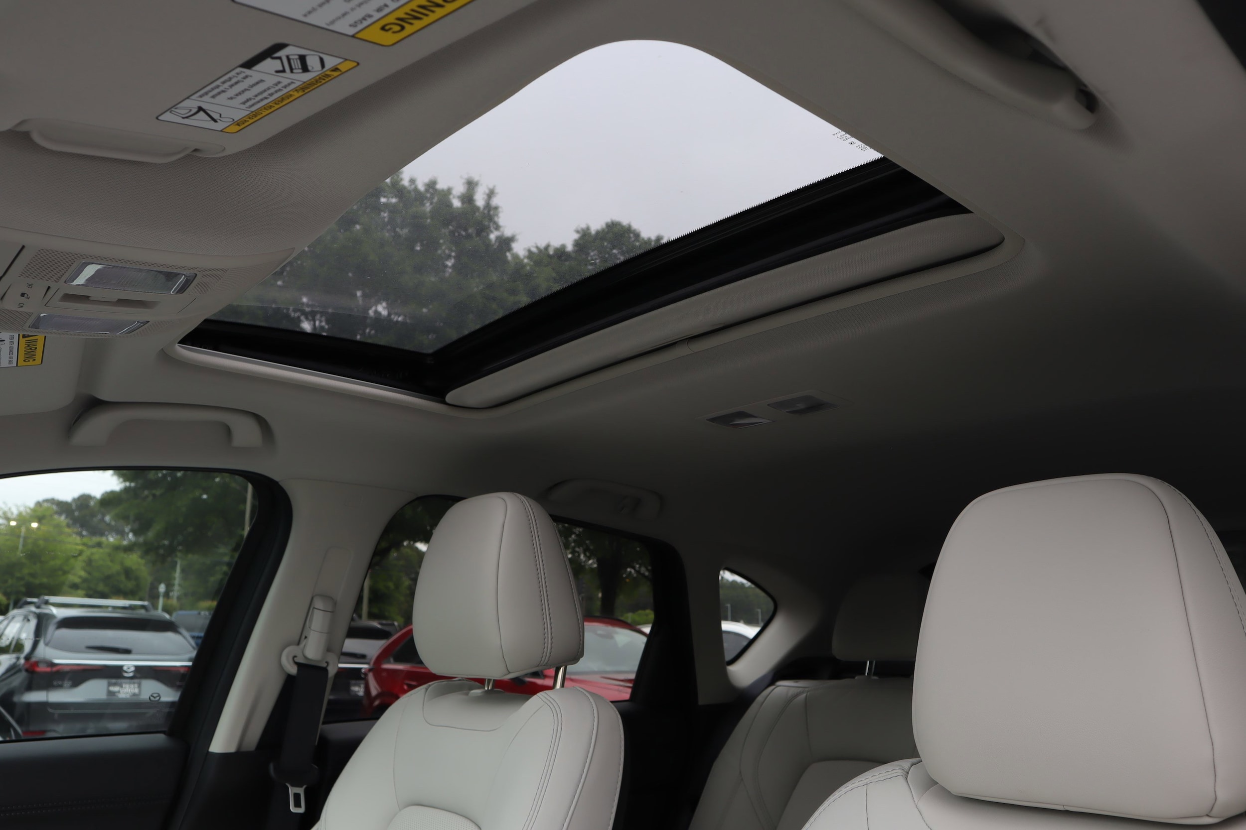 2025 Mazda CX-5 2.5 S Premium Plus Package photo 3