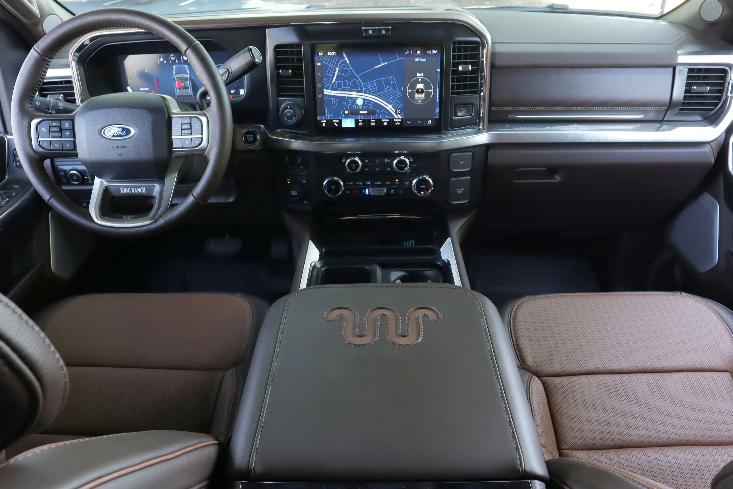 Ford Super Duty F-450 DRW King Ranch