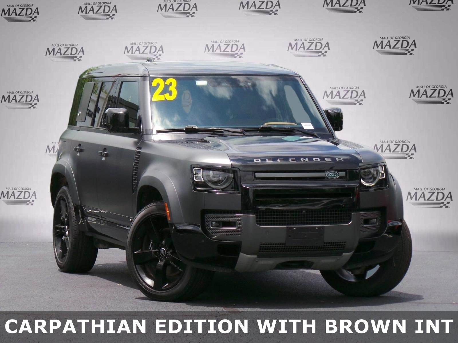 2023 Land Rover Defender V8