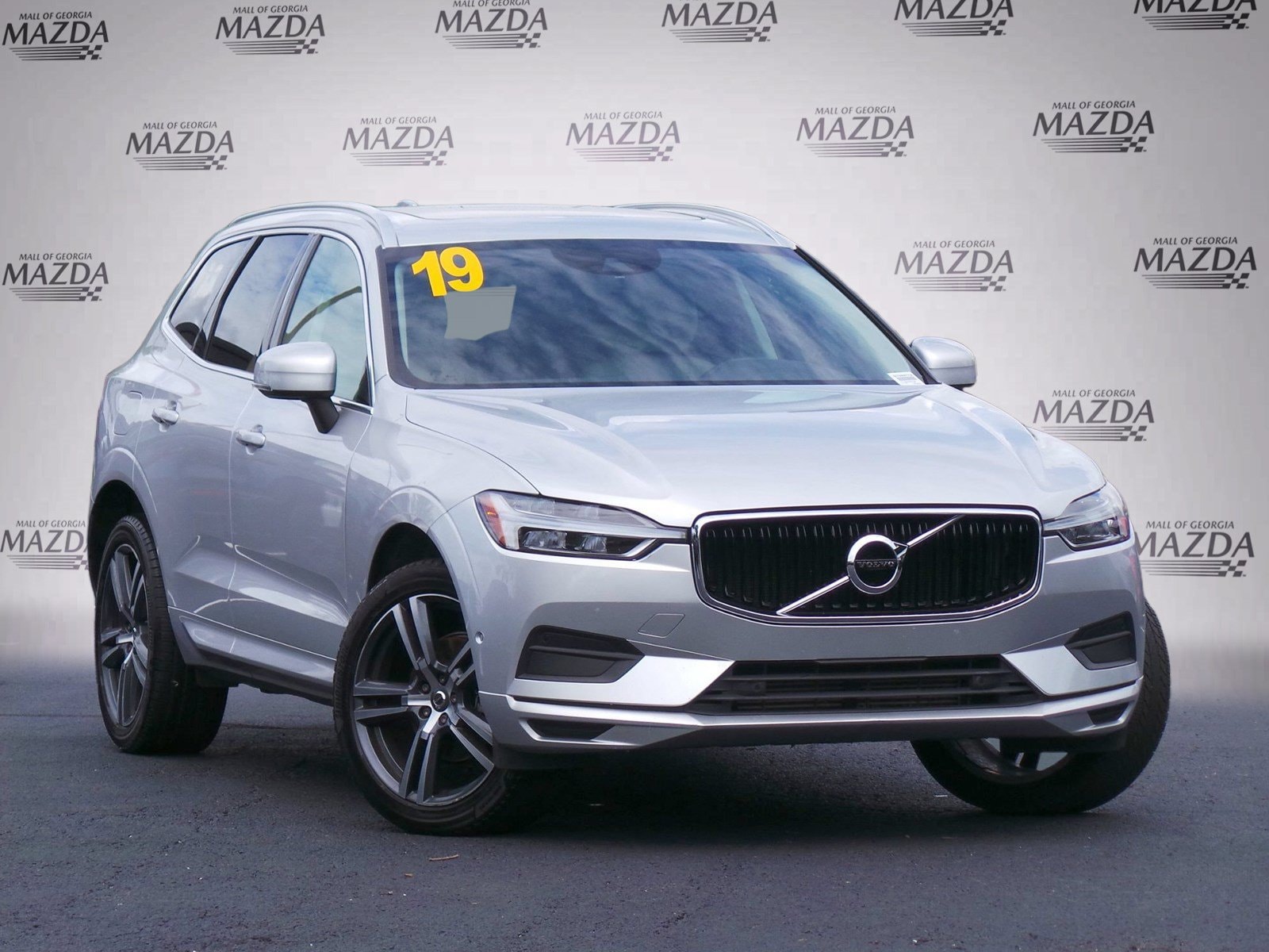2019 Volvo XC60 Momentum