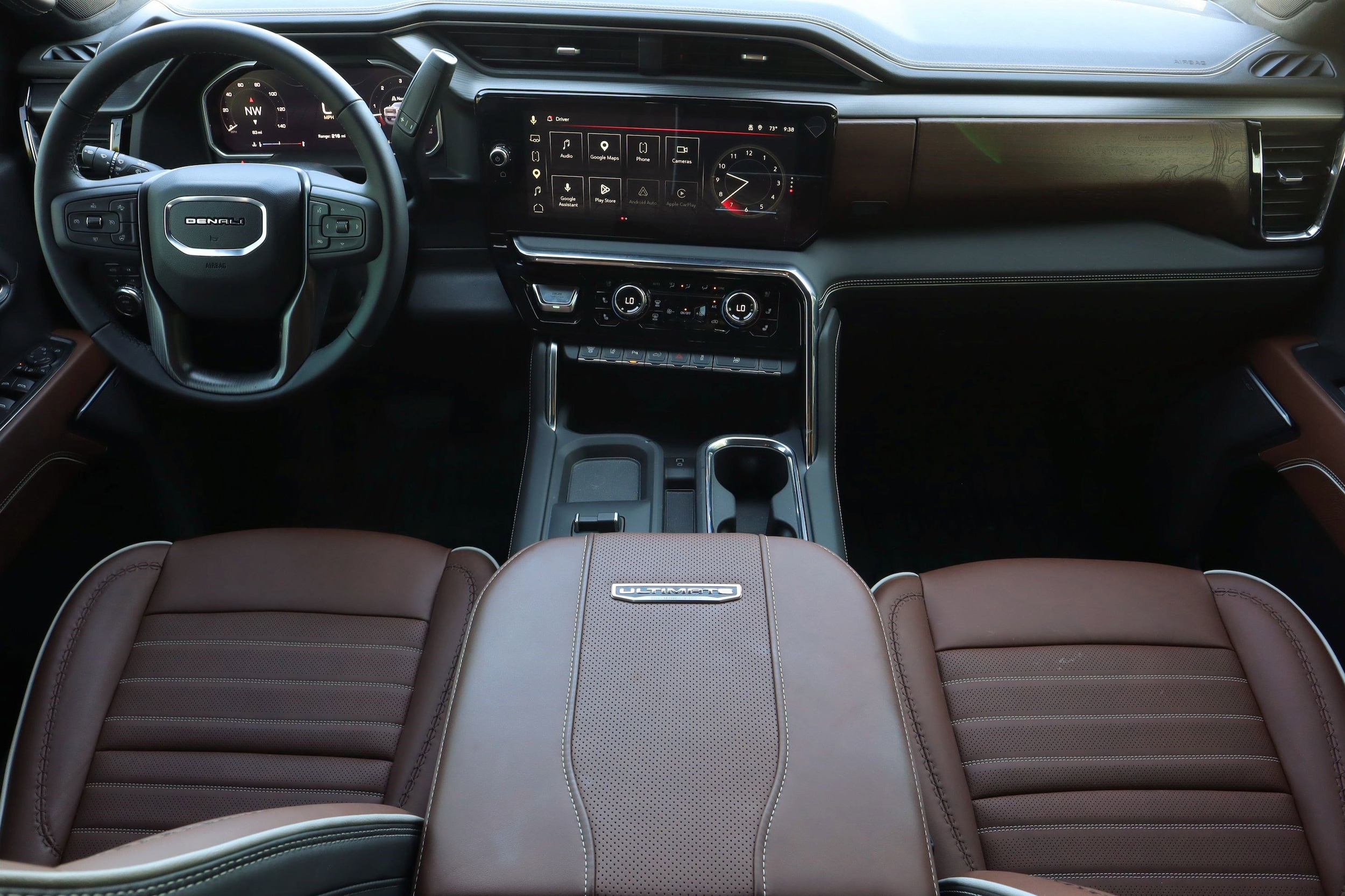 2026 GMC Sierra 3500HD Denali Ultimate photo 6