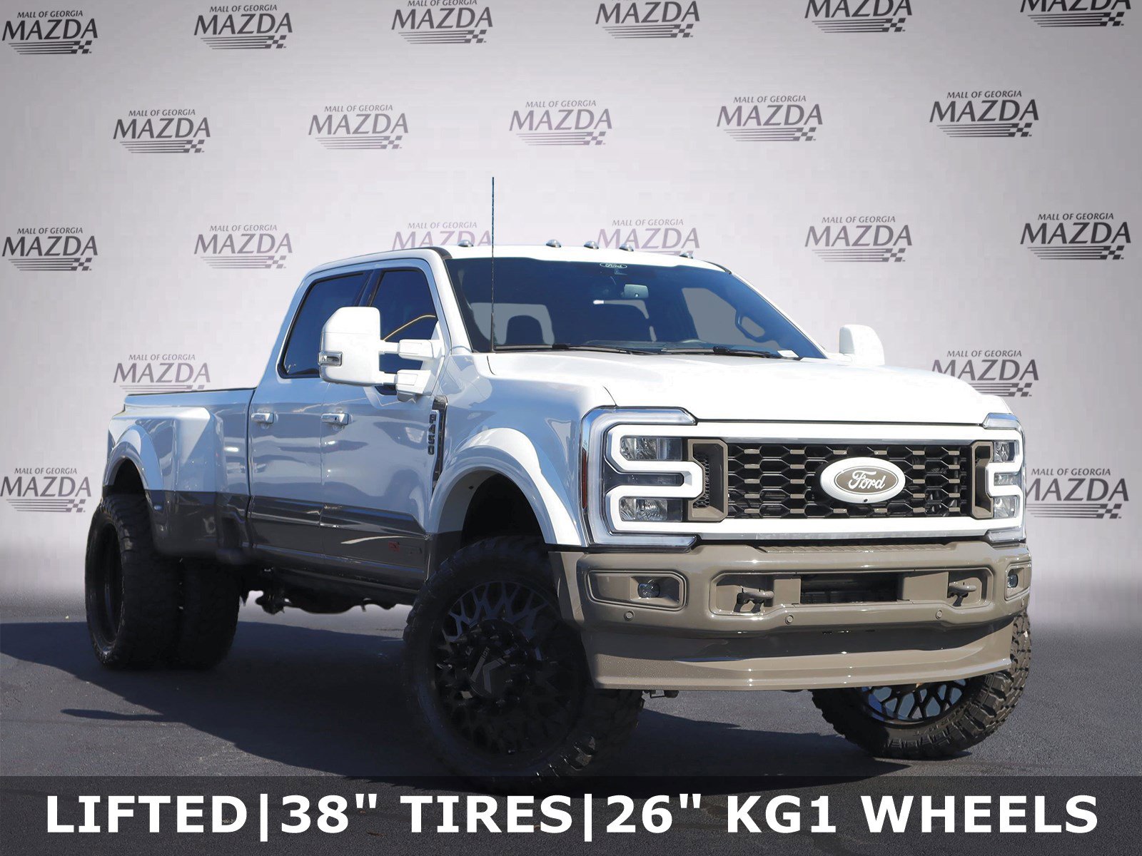 Ford Super Duty F-450 DRW King Ranch