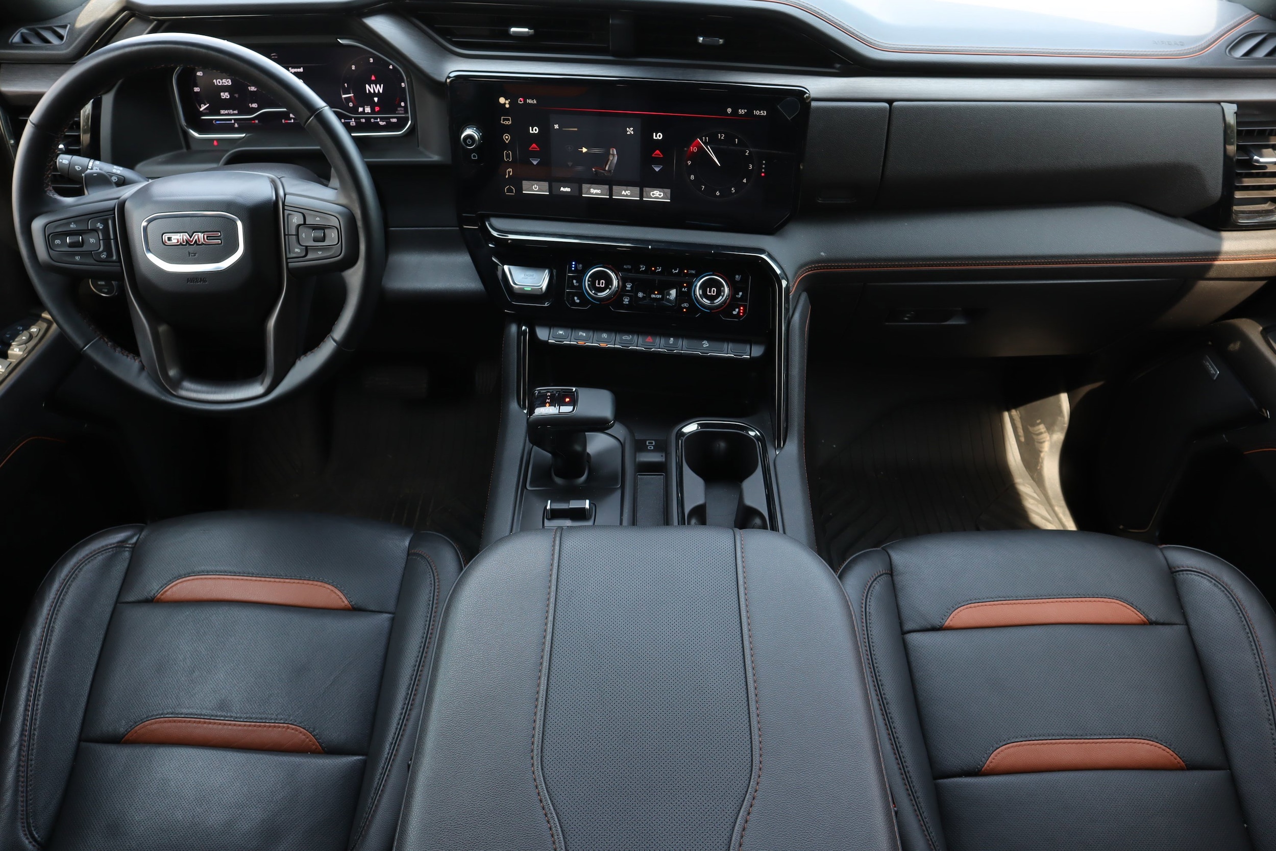 2024 GMC Sierra 1500 AT4 photo 5