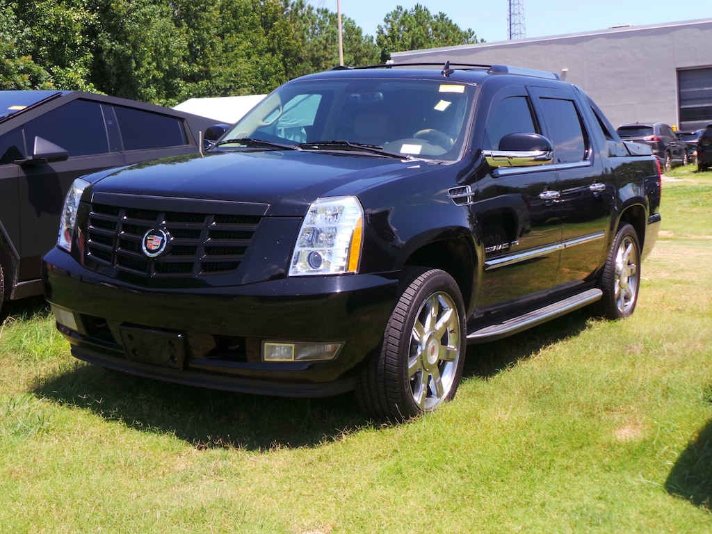 Used 2013 CADILLAC Escalade EXT Luxury Pickup