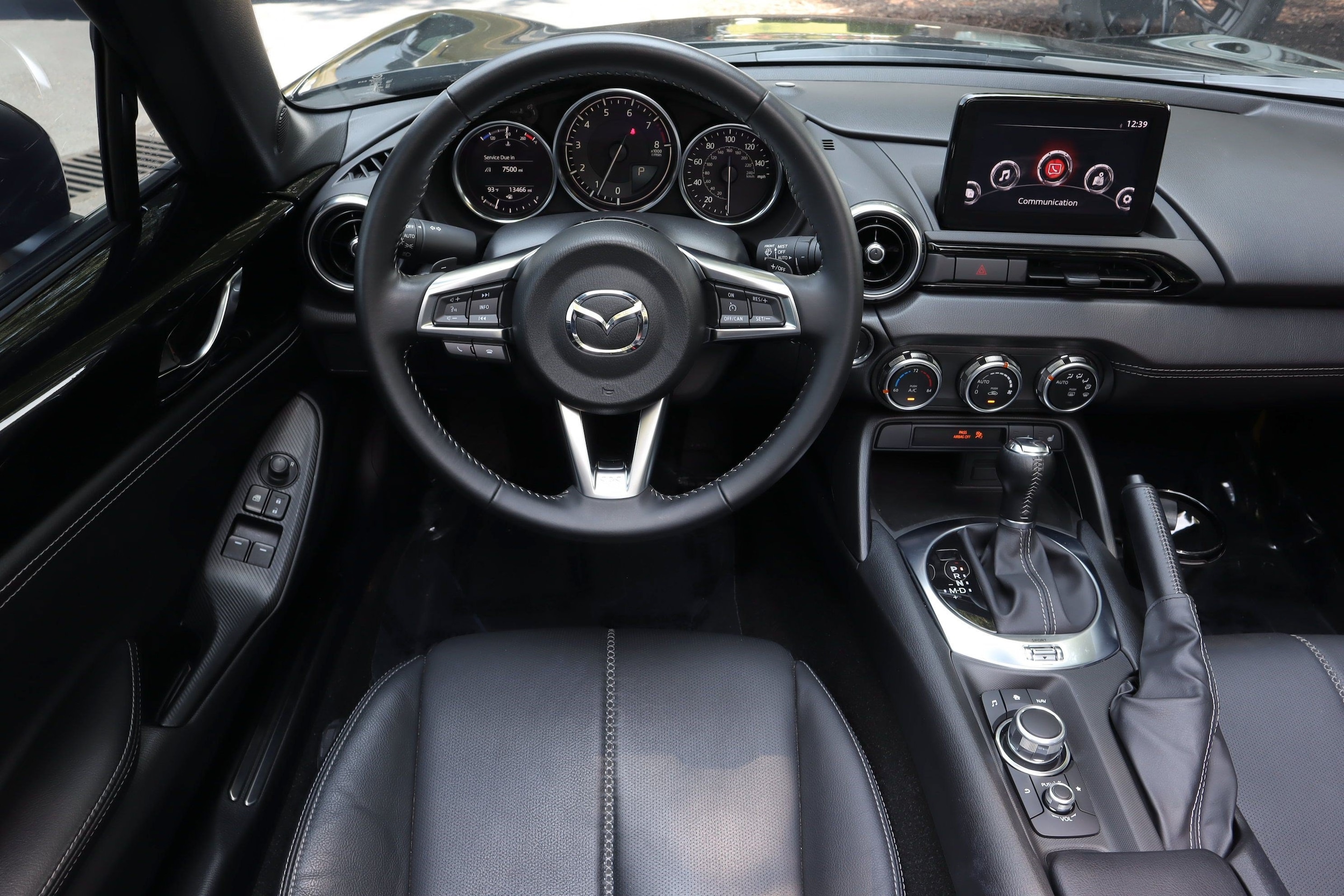 Mazda MX-5 Miata Grand Touring