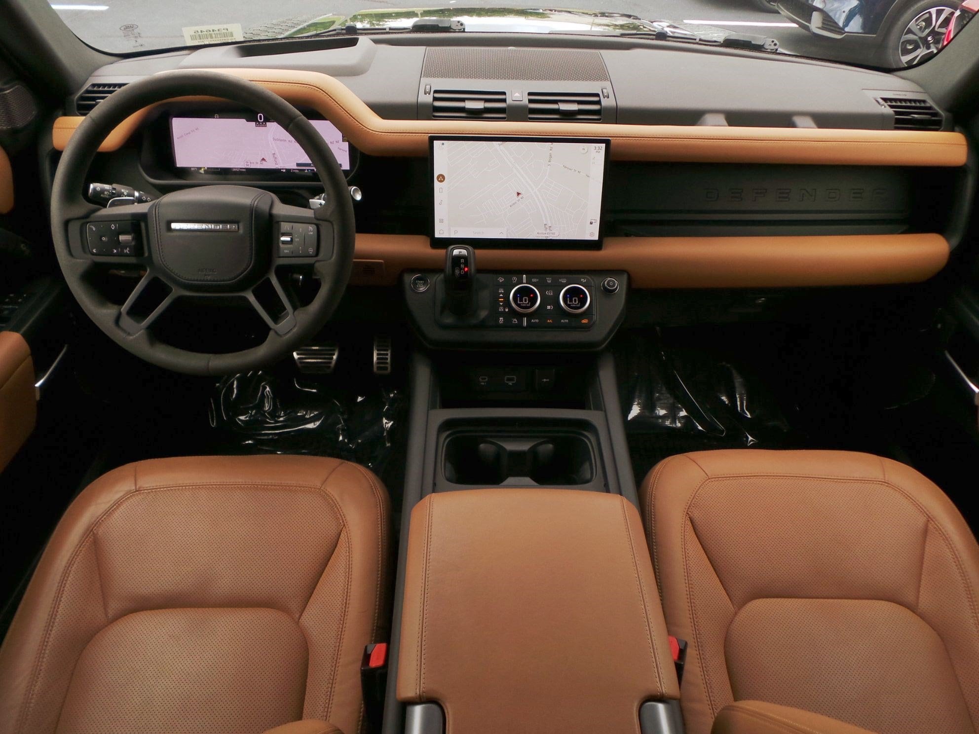 2023 Land Rover Defender V8