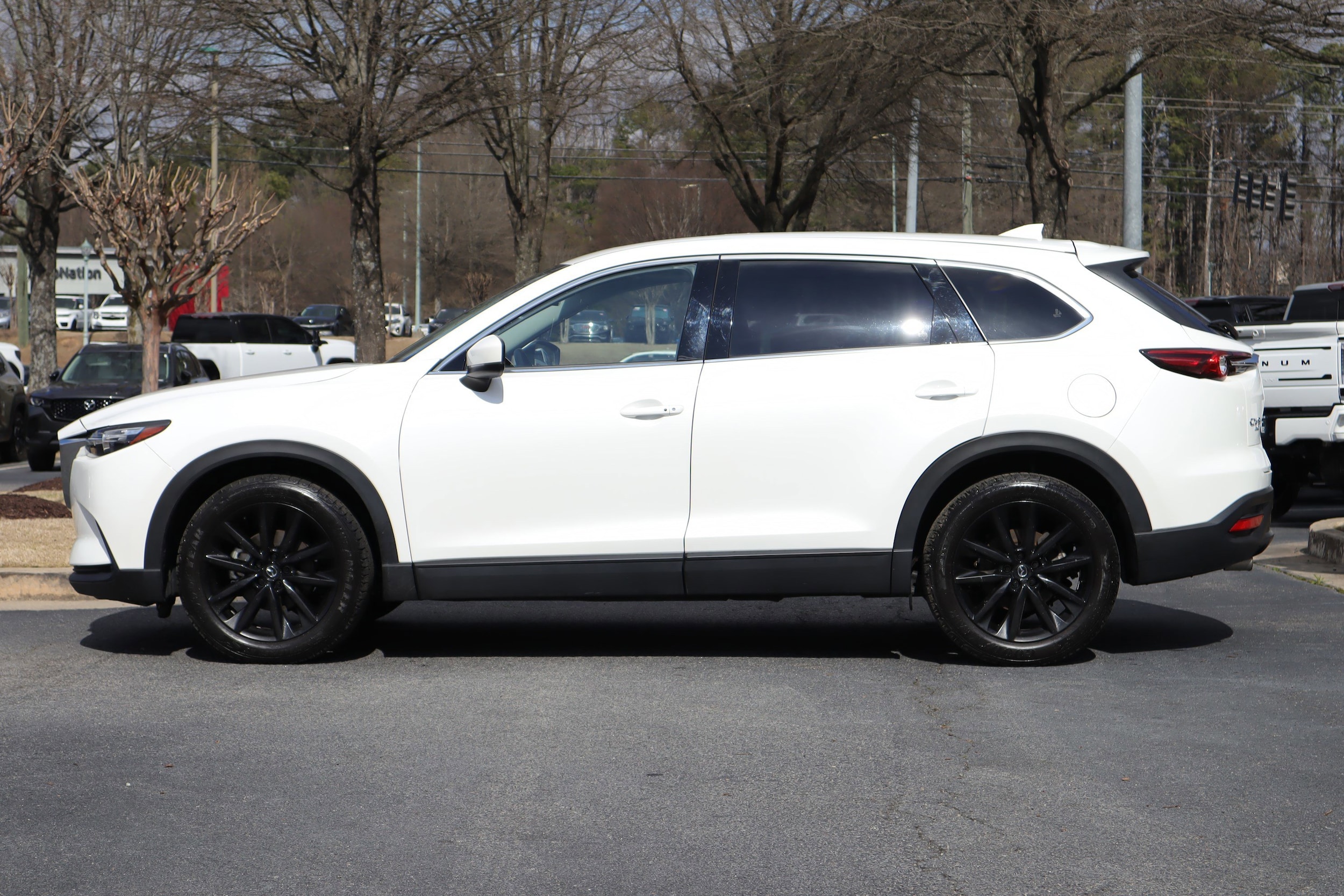 2023 Mazda CX-9 Touring Plus photo 4