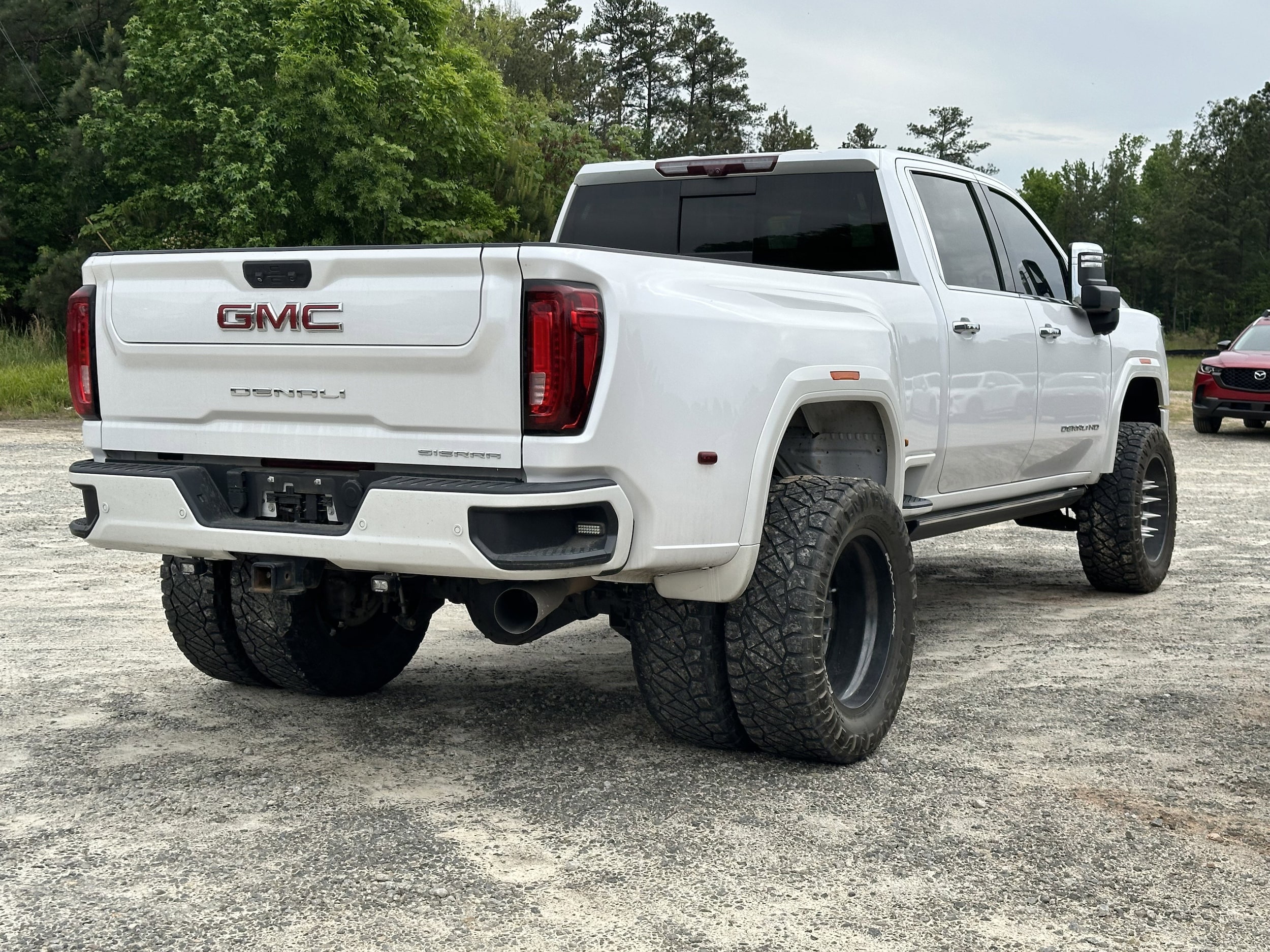2021 GMC Sierra 3500HD Denali photo 6