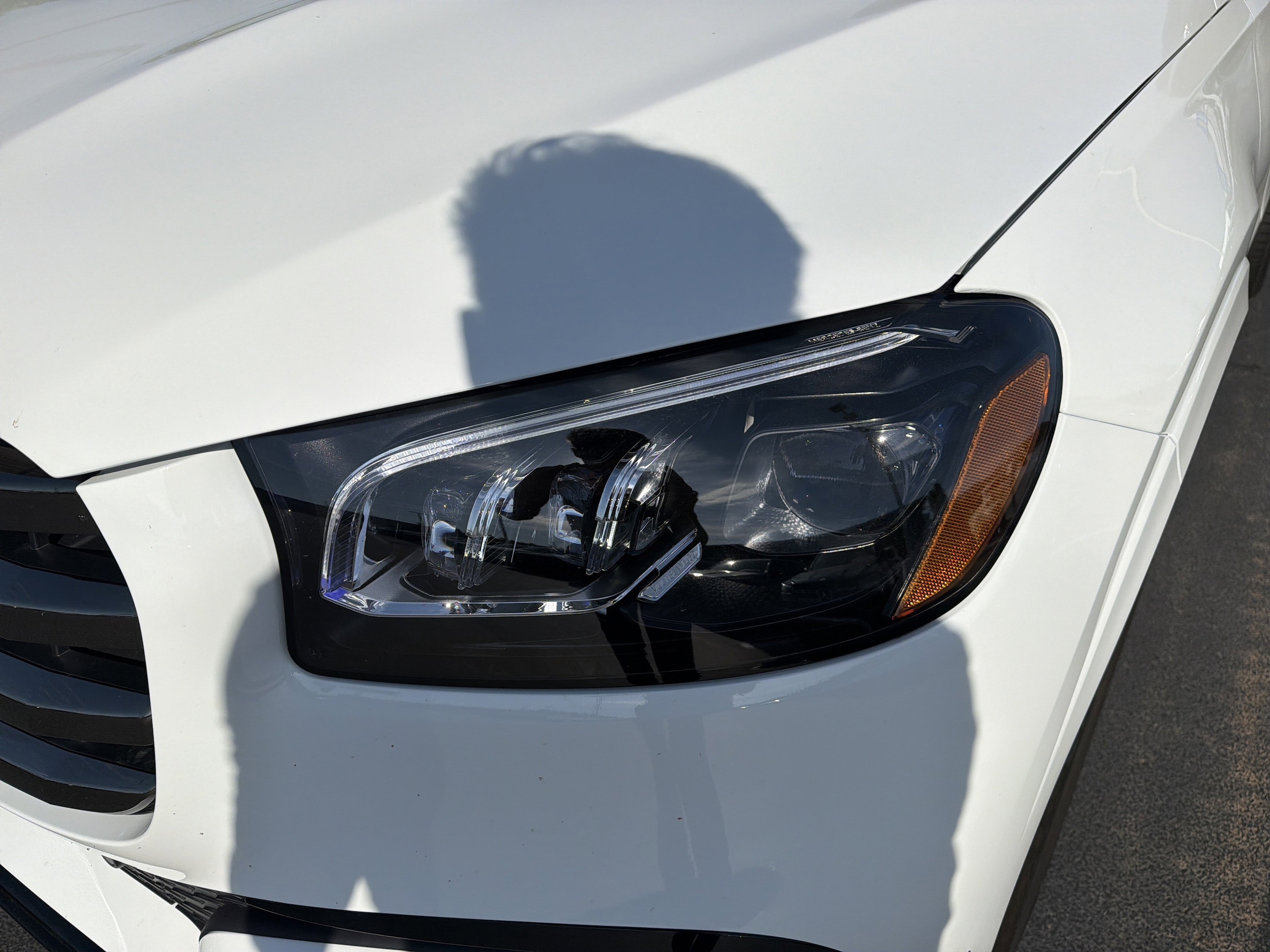 2025 Mercedes-Benz GLS 450 photo 5