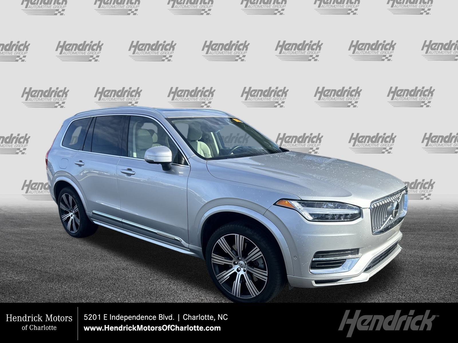 2022 Volvo XC90 Inscription's photo