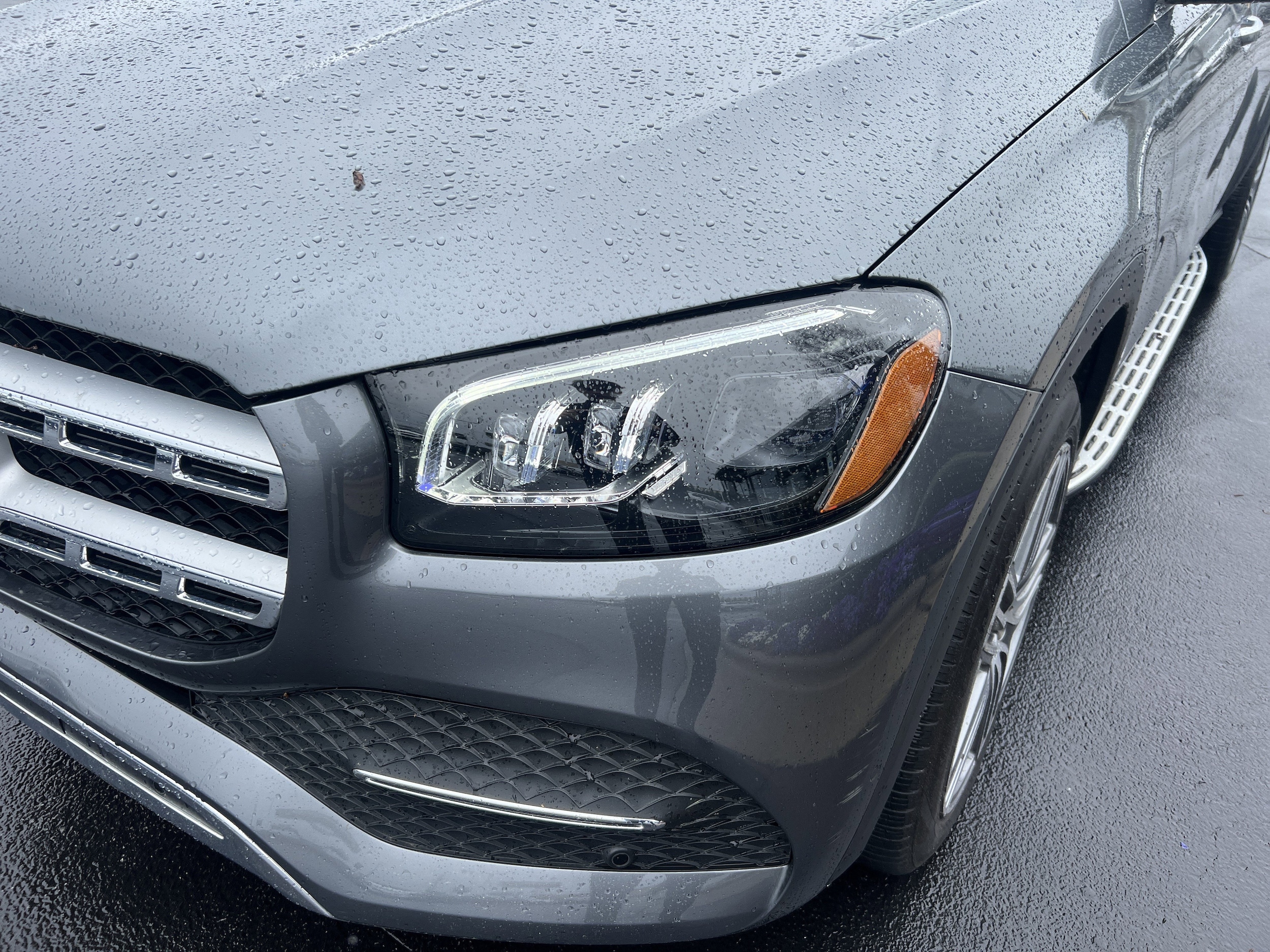 2023 Mercedes-Benz GLS 450 photo 5