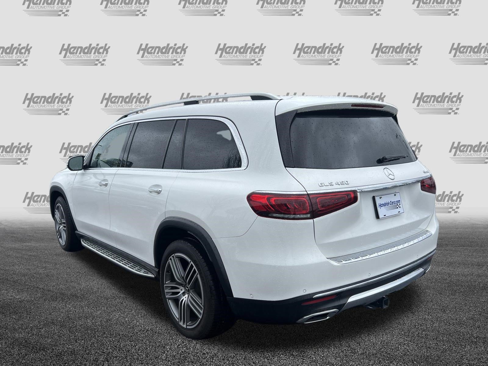 2023 Mercedes-Benz GLS 450 photo 3