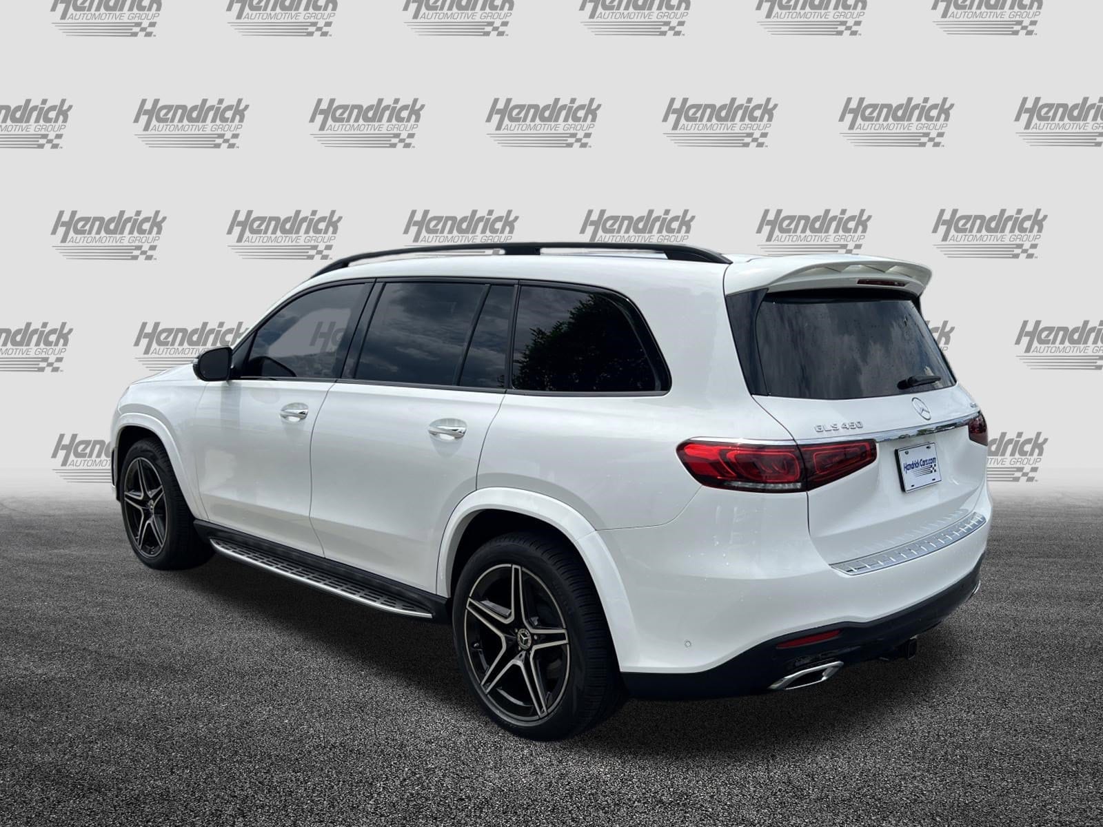 2023 Mercedes-Benz GLS 450 photo 6