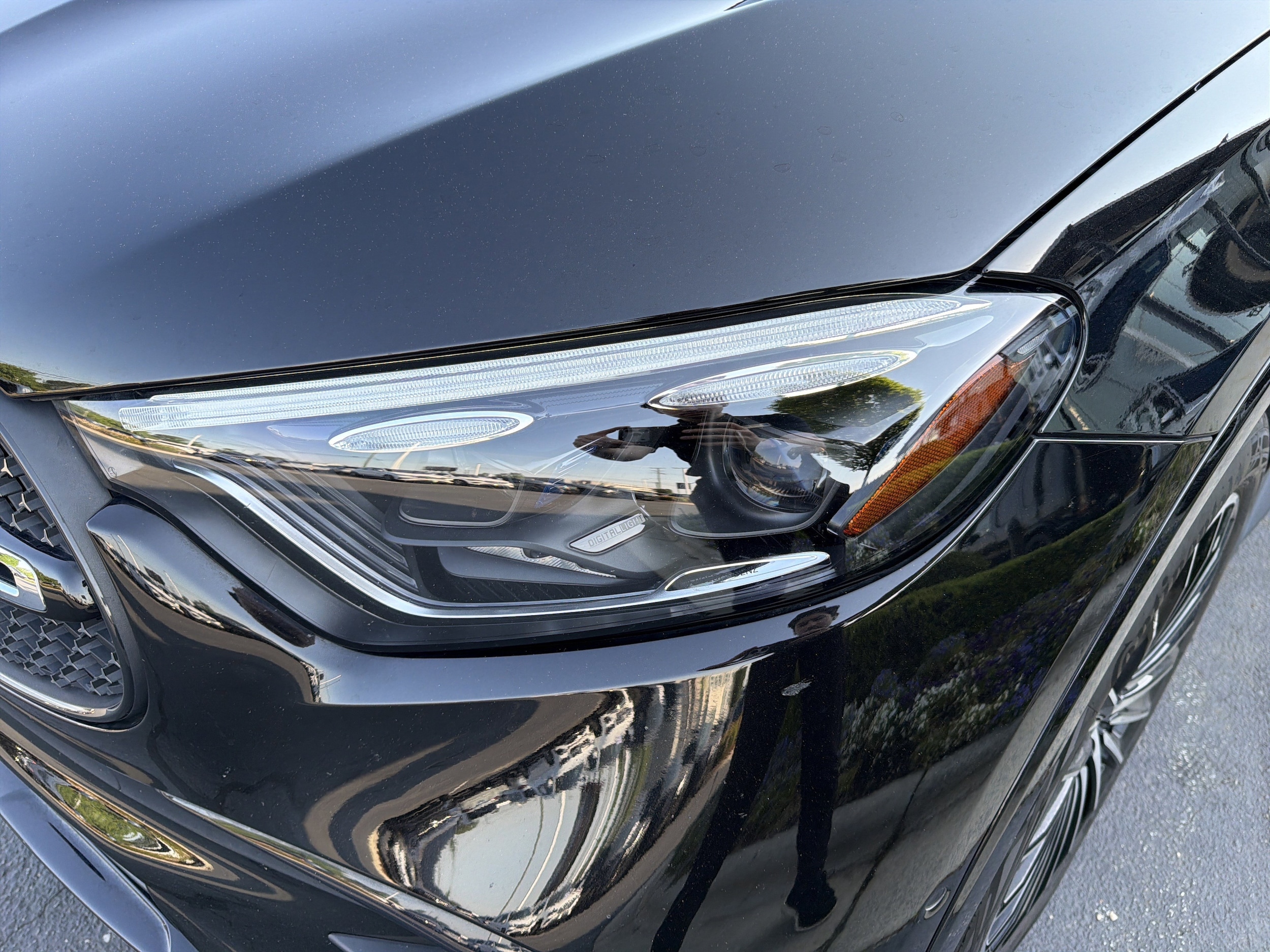 2024 Mercedes-Benz GLC 300 photo 5