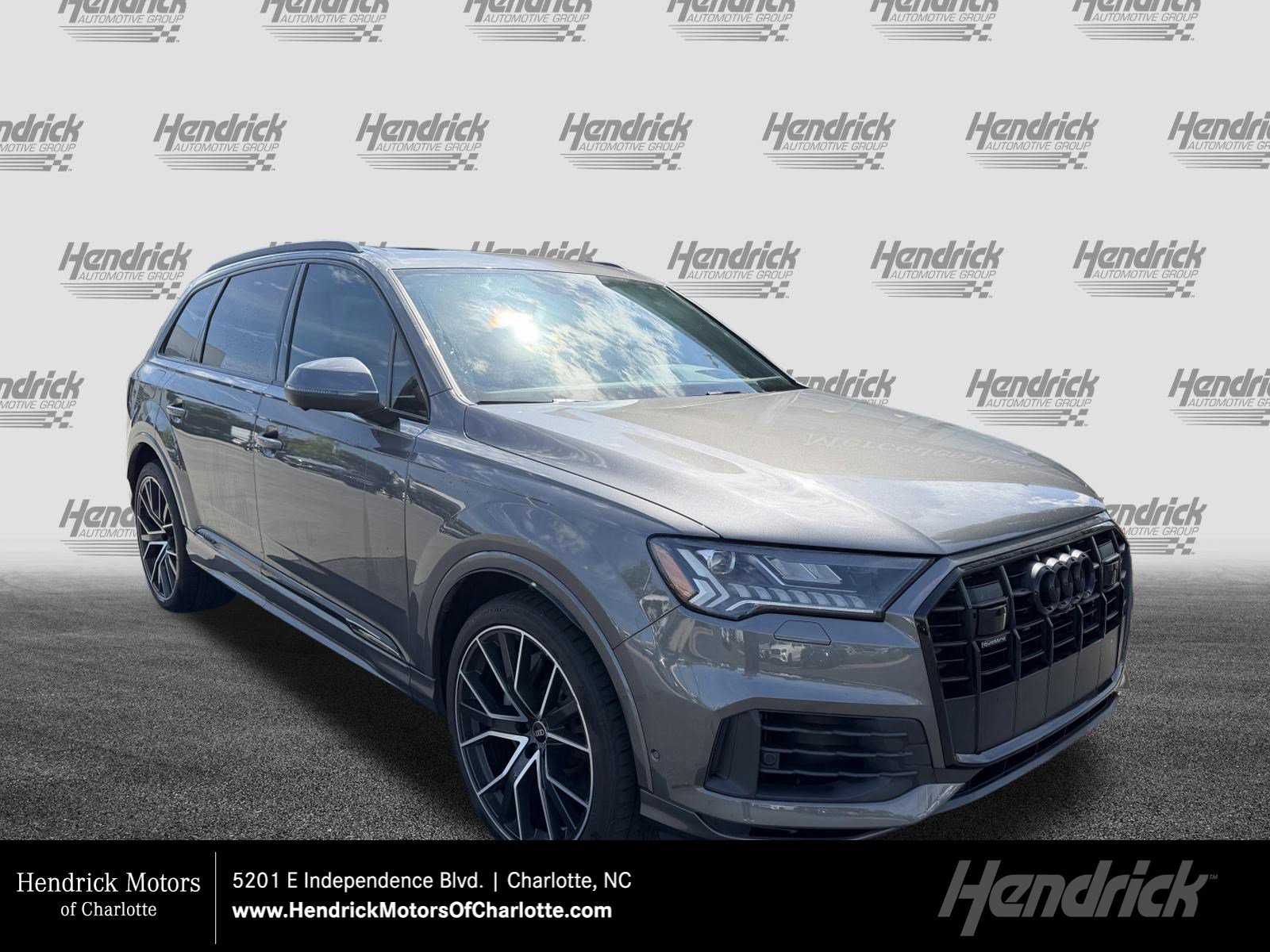 2021 Audi Q7 55 Prestige quattro Tiptronic's photo