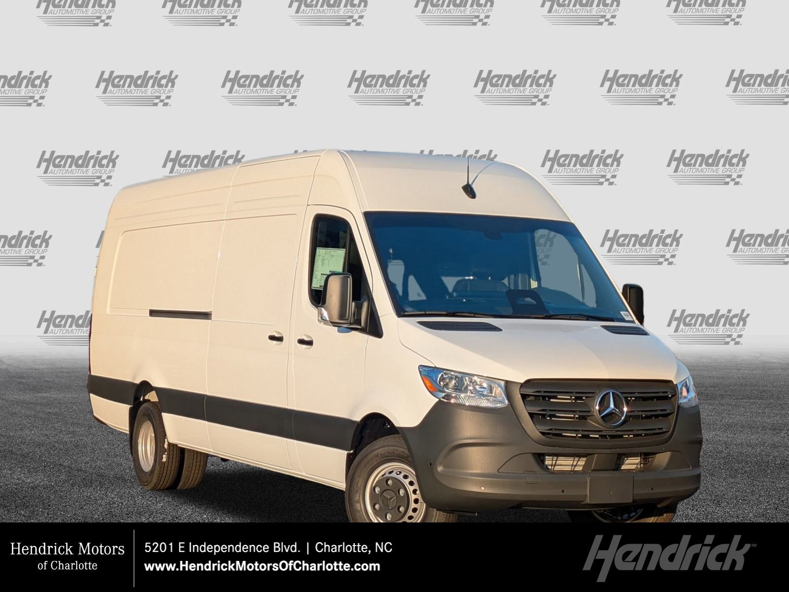 2025 Mercedes-Benz Sprinter Cargo Van