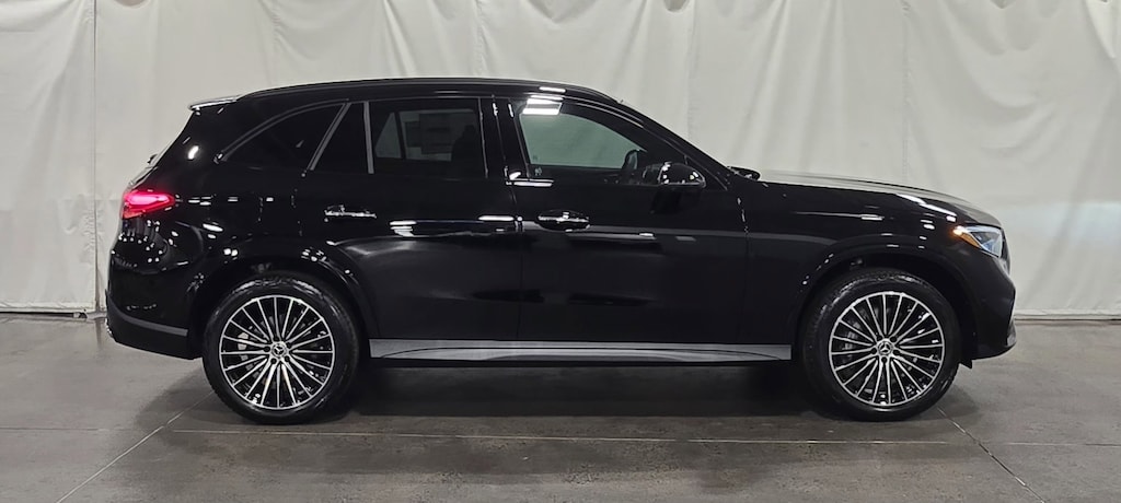 New 2026 Mercedes-Benz GLC 300 SUV