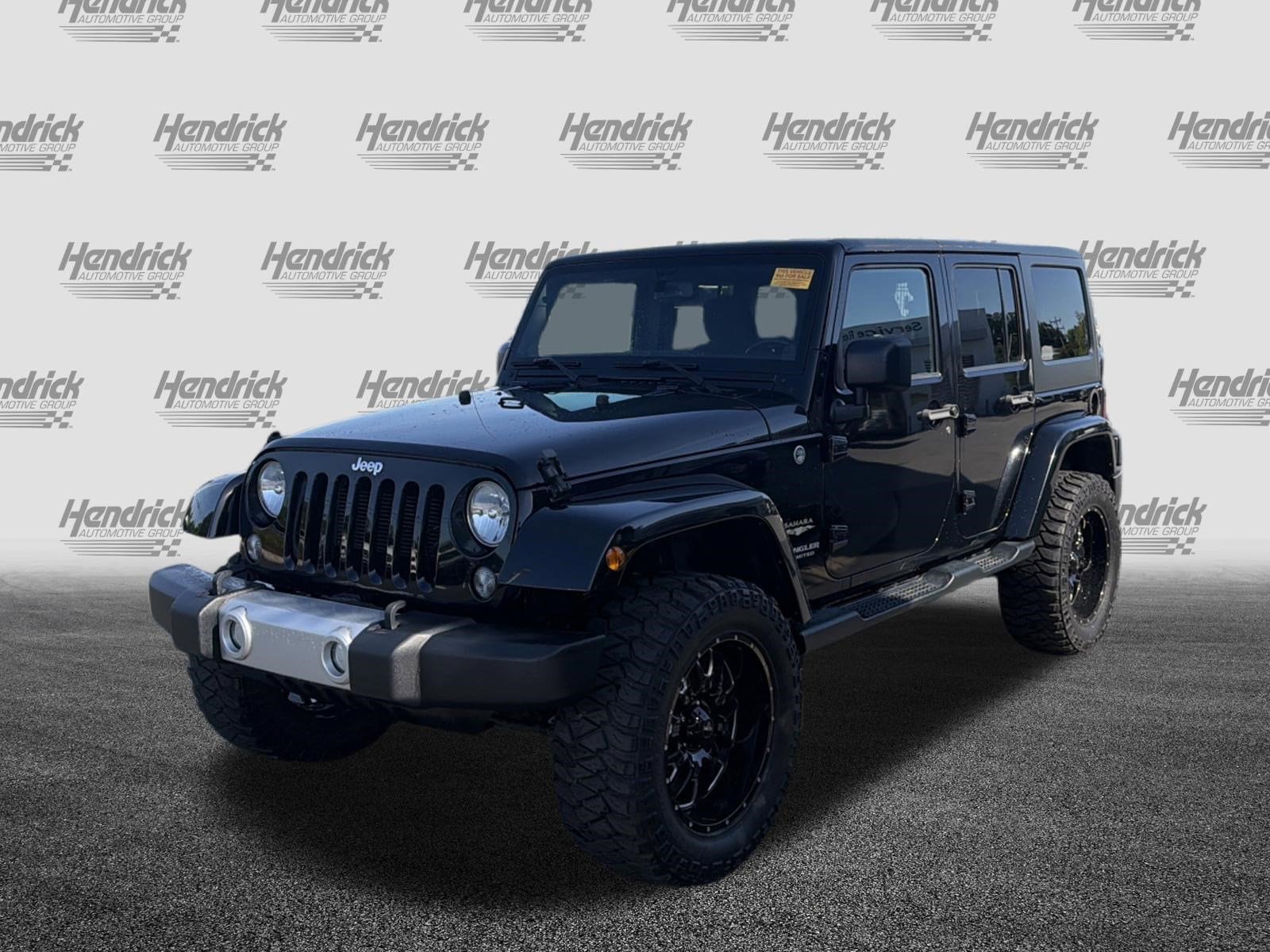 2014 Jeep Wrangler Unlimited Sahara photo 4