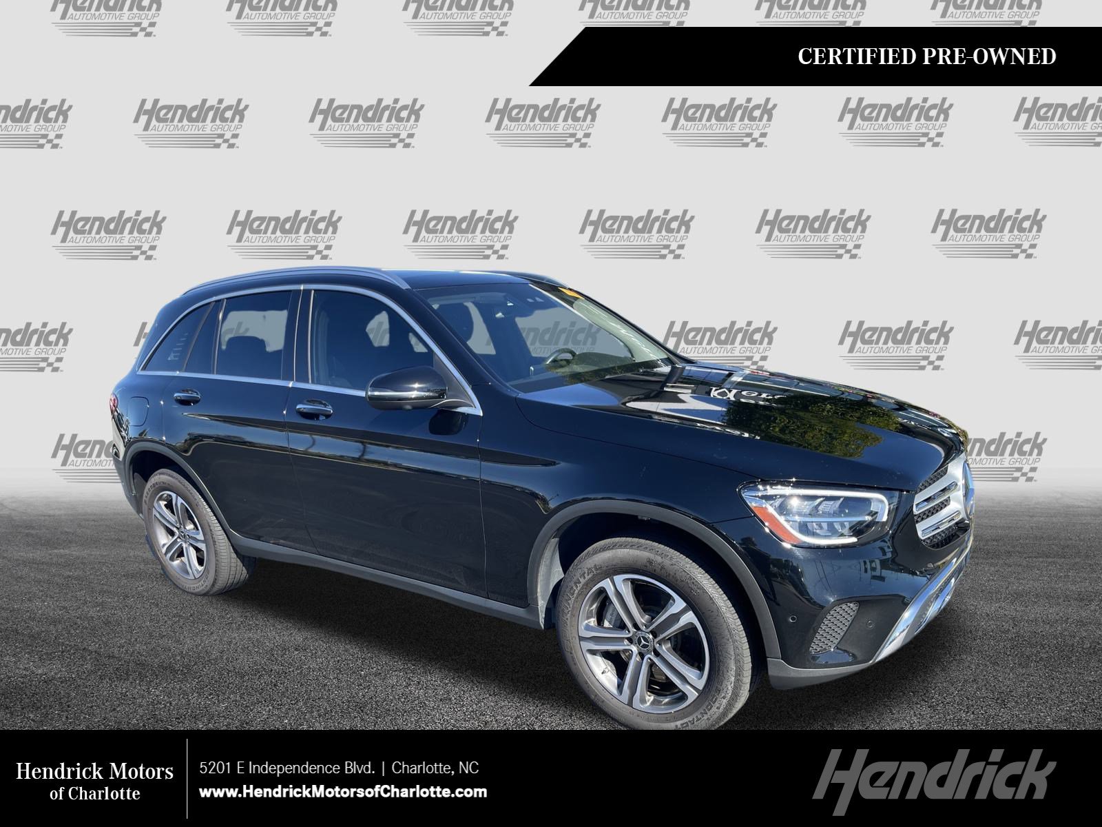2022 Mercedes-Benz GLC GLC300's photo
