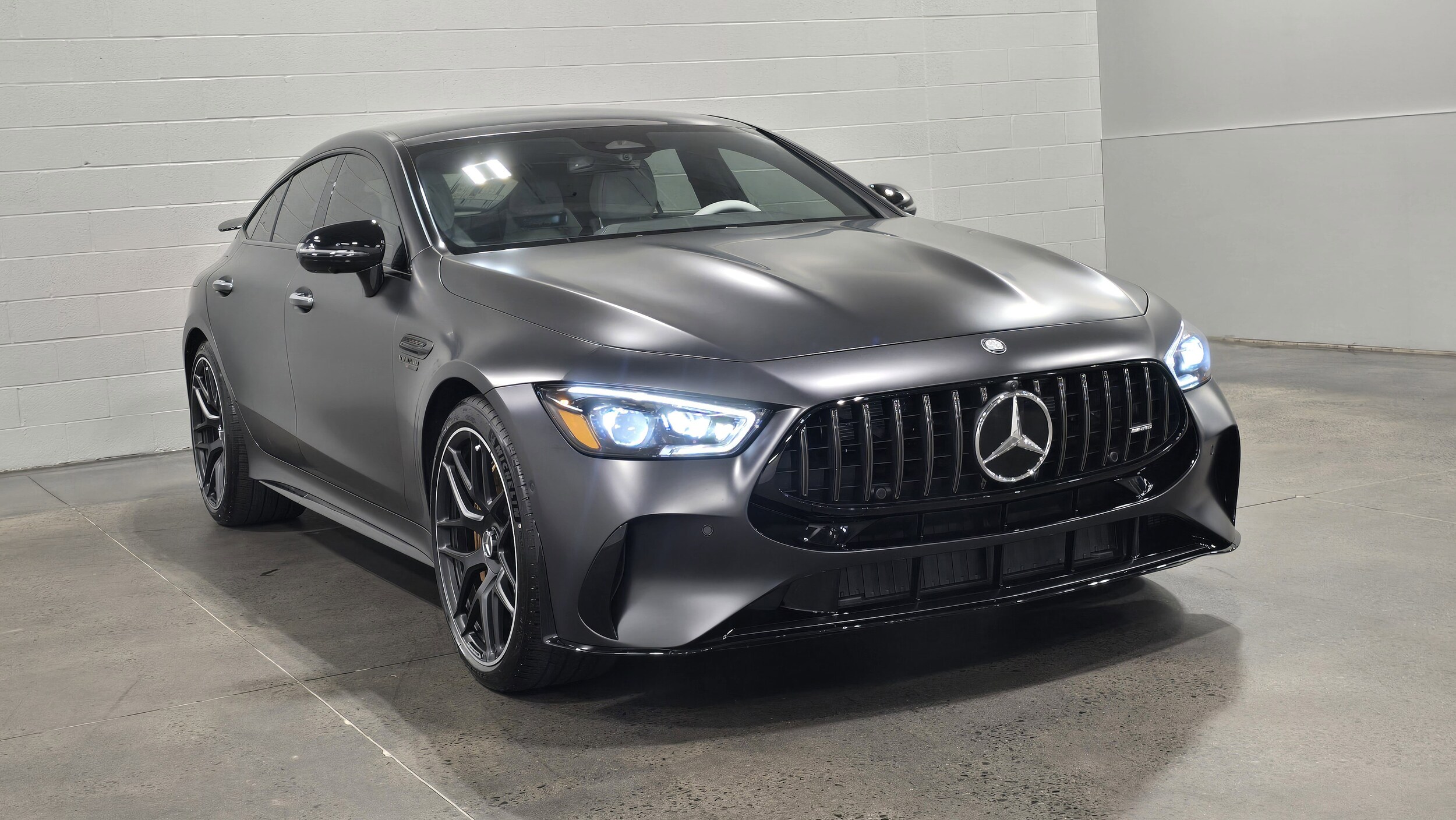 2026 Mercedes Benz AMG GT 63 S E PERFORMANCE photo 2