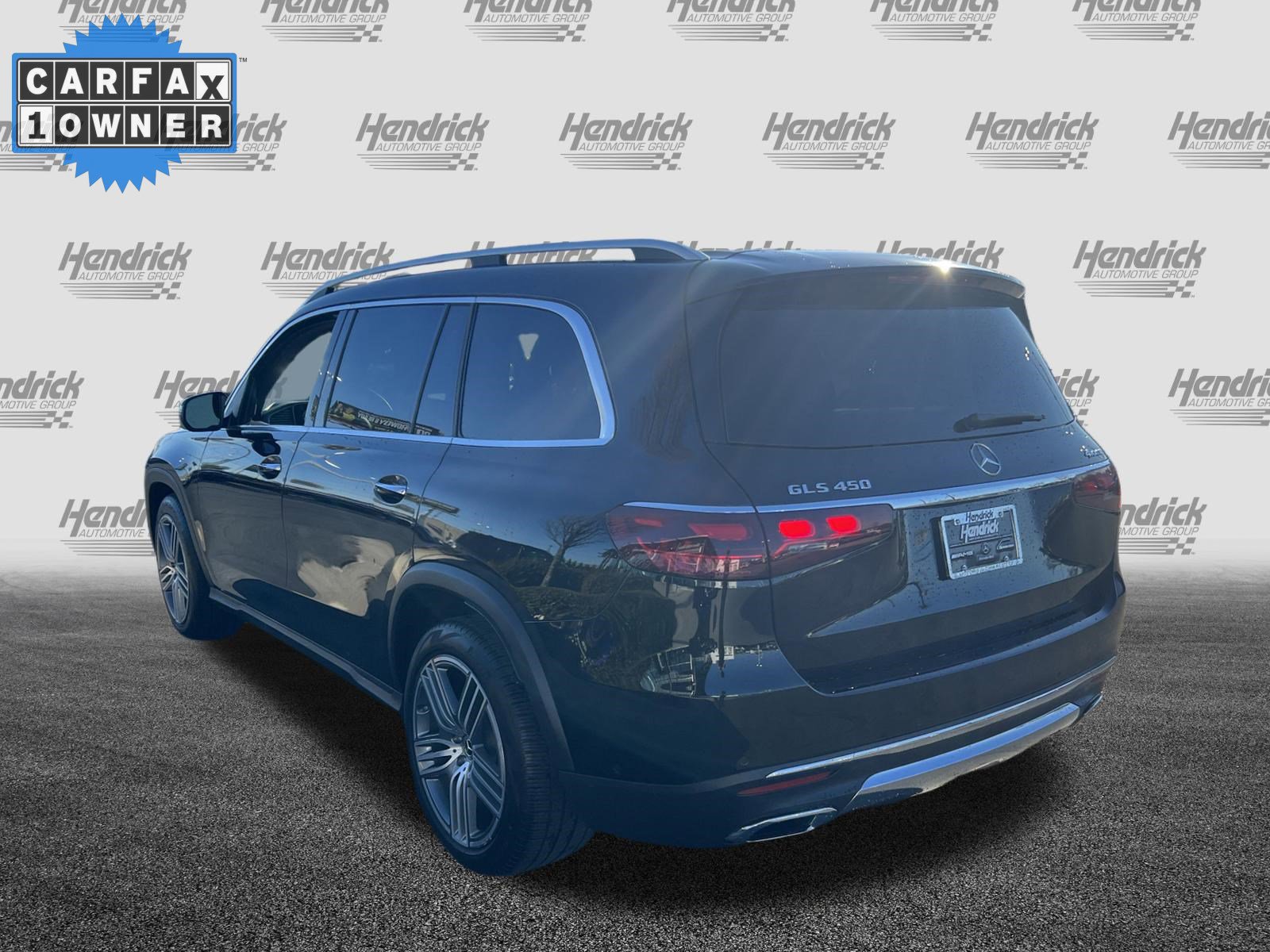 2025 Mercedes-Benz GLS 450 photo 6