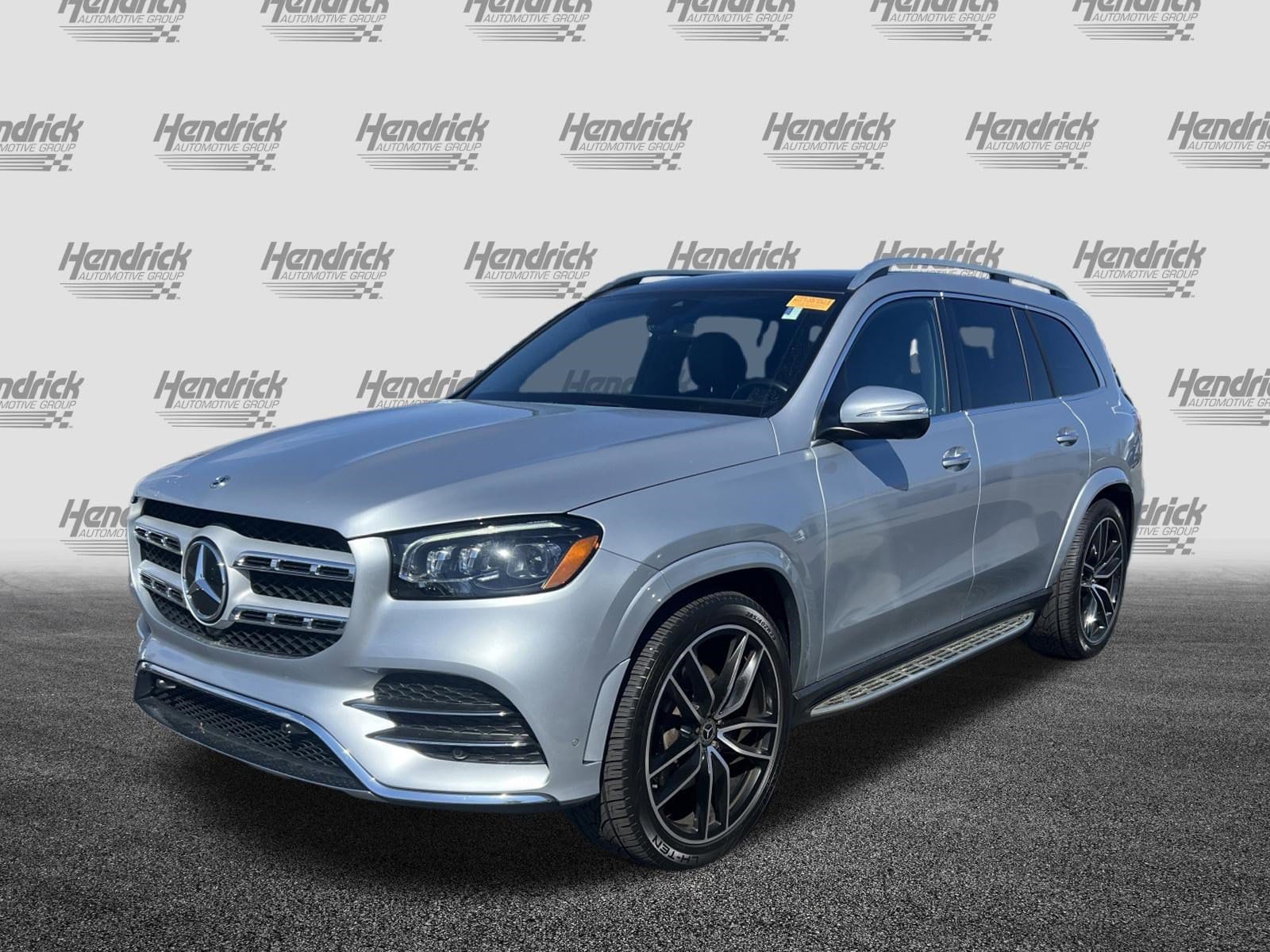 2023 Mercedes-Benz GLS 450 photo 4