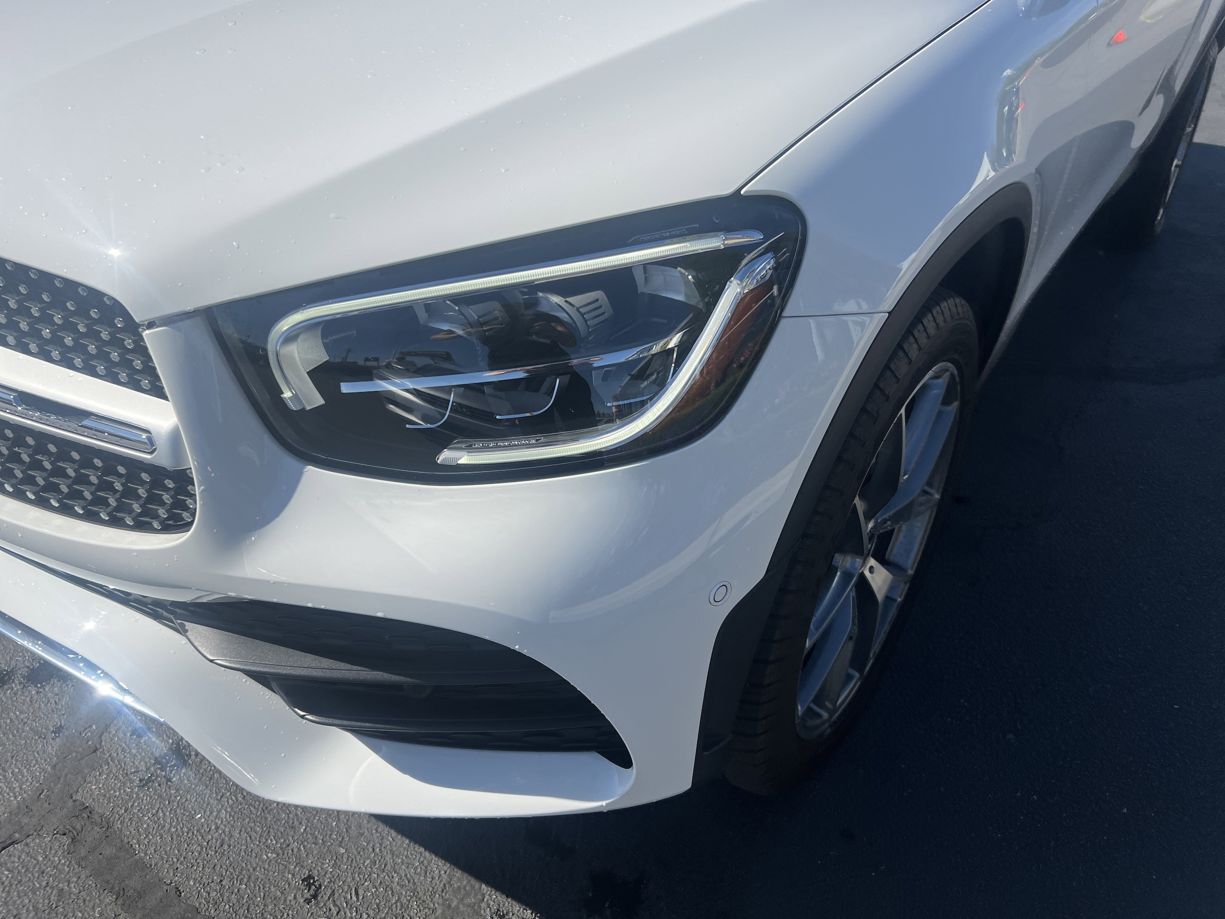 2023 Mercedes-Benz GLC 300 photo 5