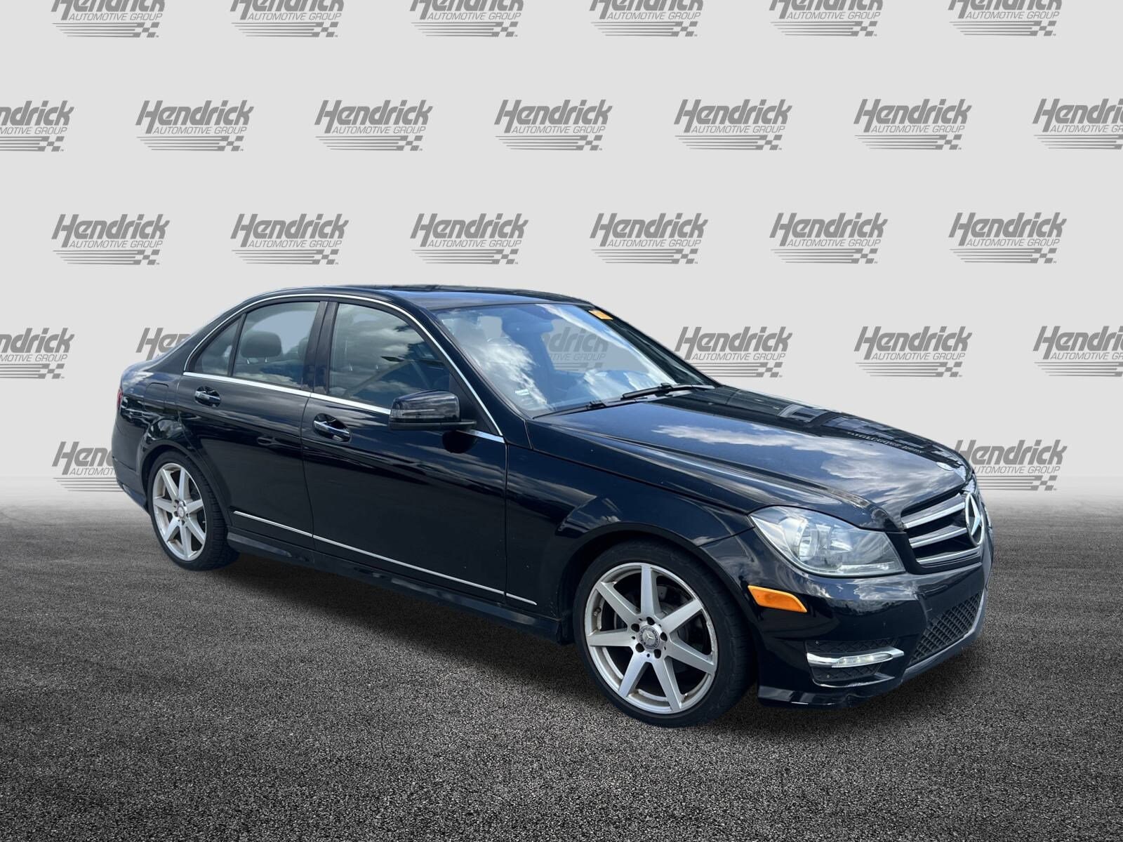 2014 Mercedes Benz C 250 Luxury photo 2