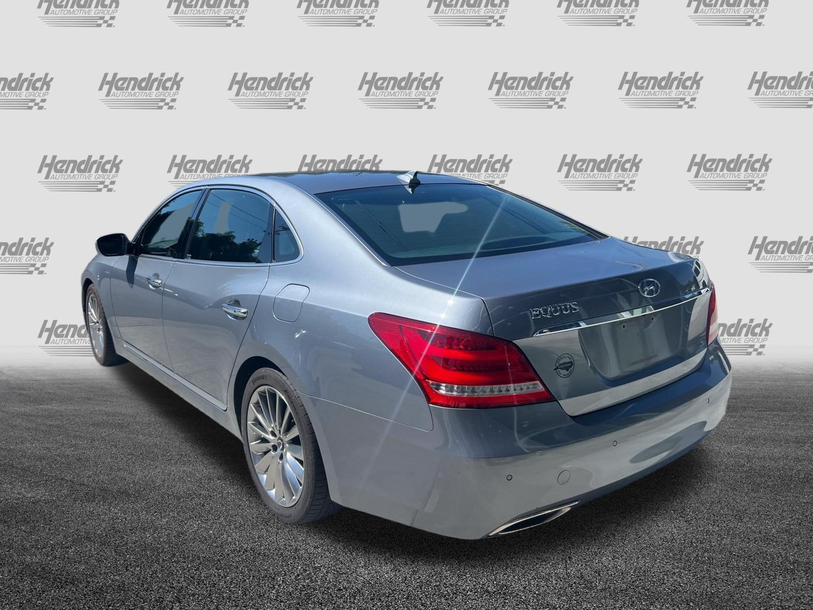 Hyundai Equus Signature
