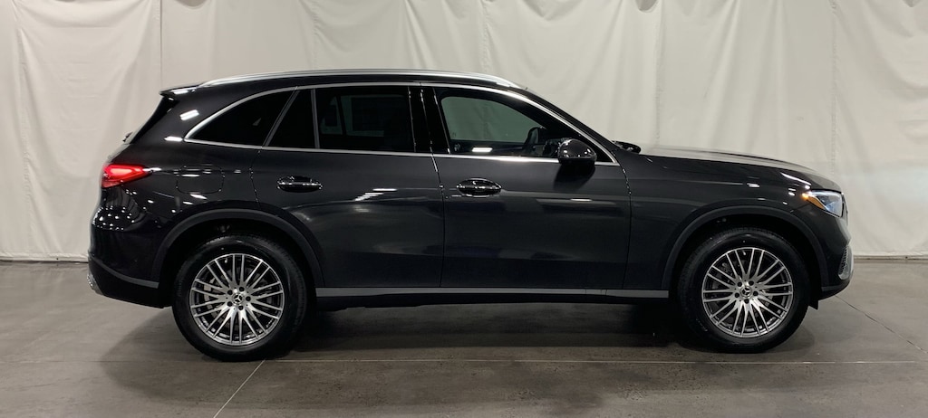 New 2026 Mercedes-Benz GLC 300 SUV