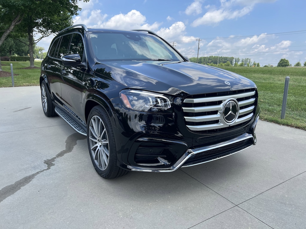 New 2025 Mercedes-Benz GLS 580 SUV
