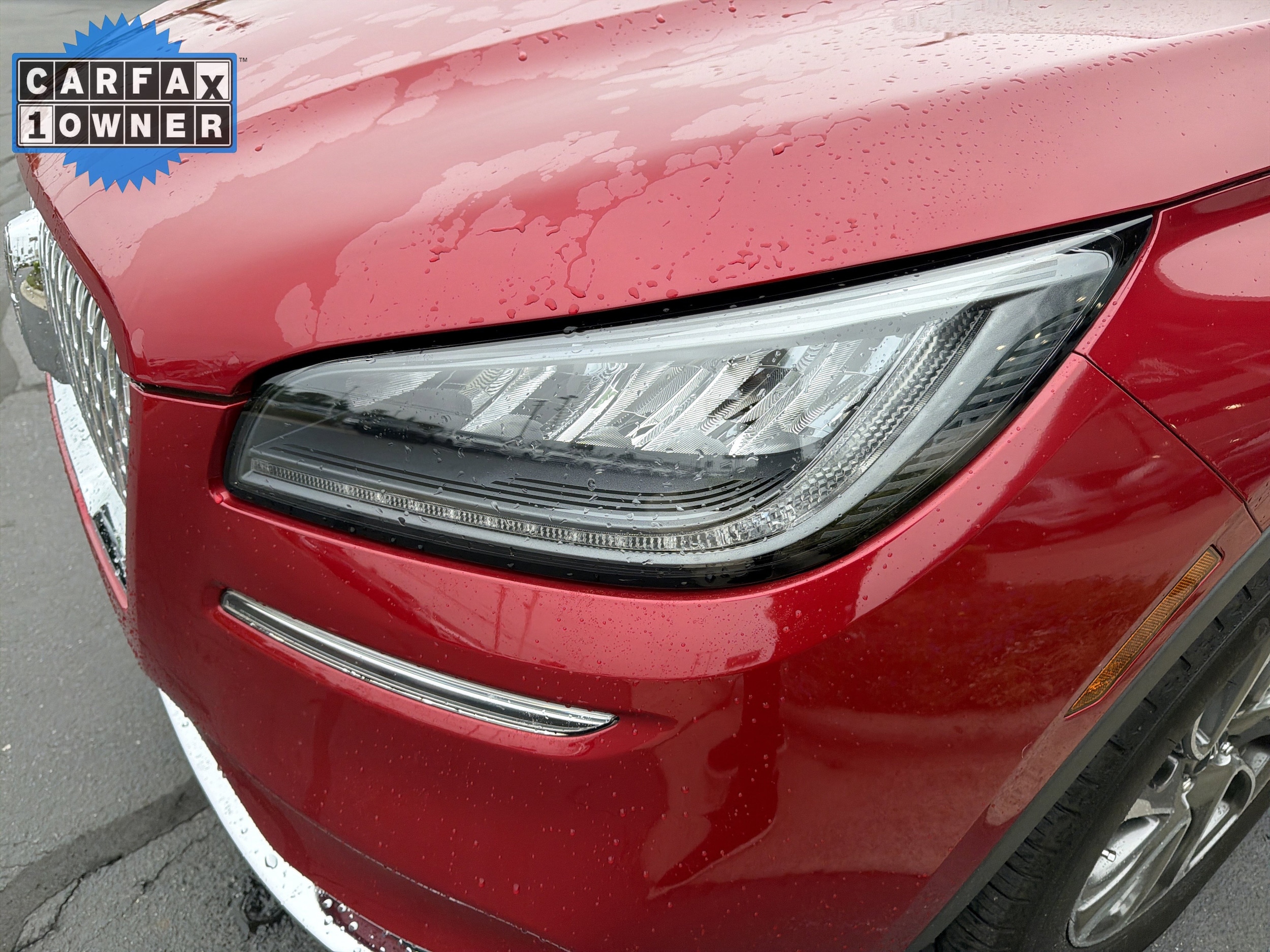 2022 Lincoln Corsair Standard photo 4