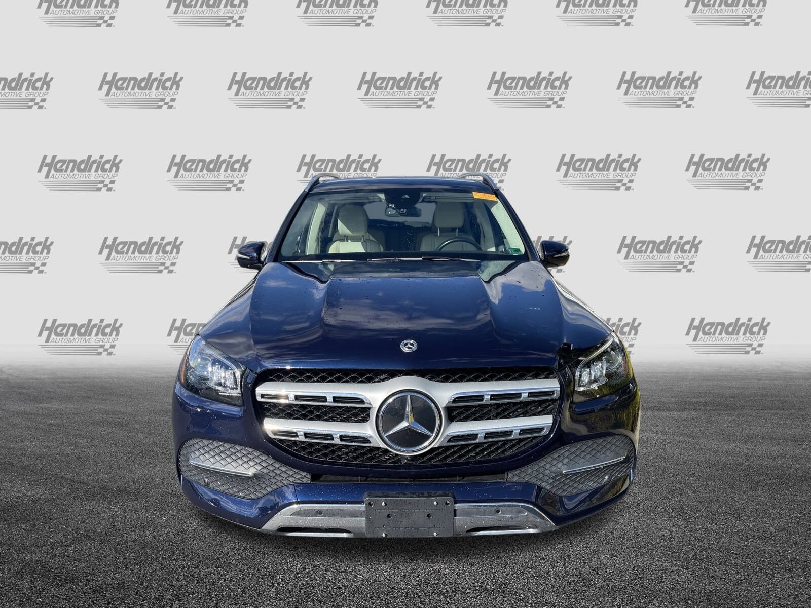 2022 Mercedes Benz GLS 450 4MATIC photo 3