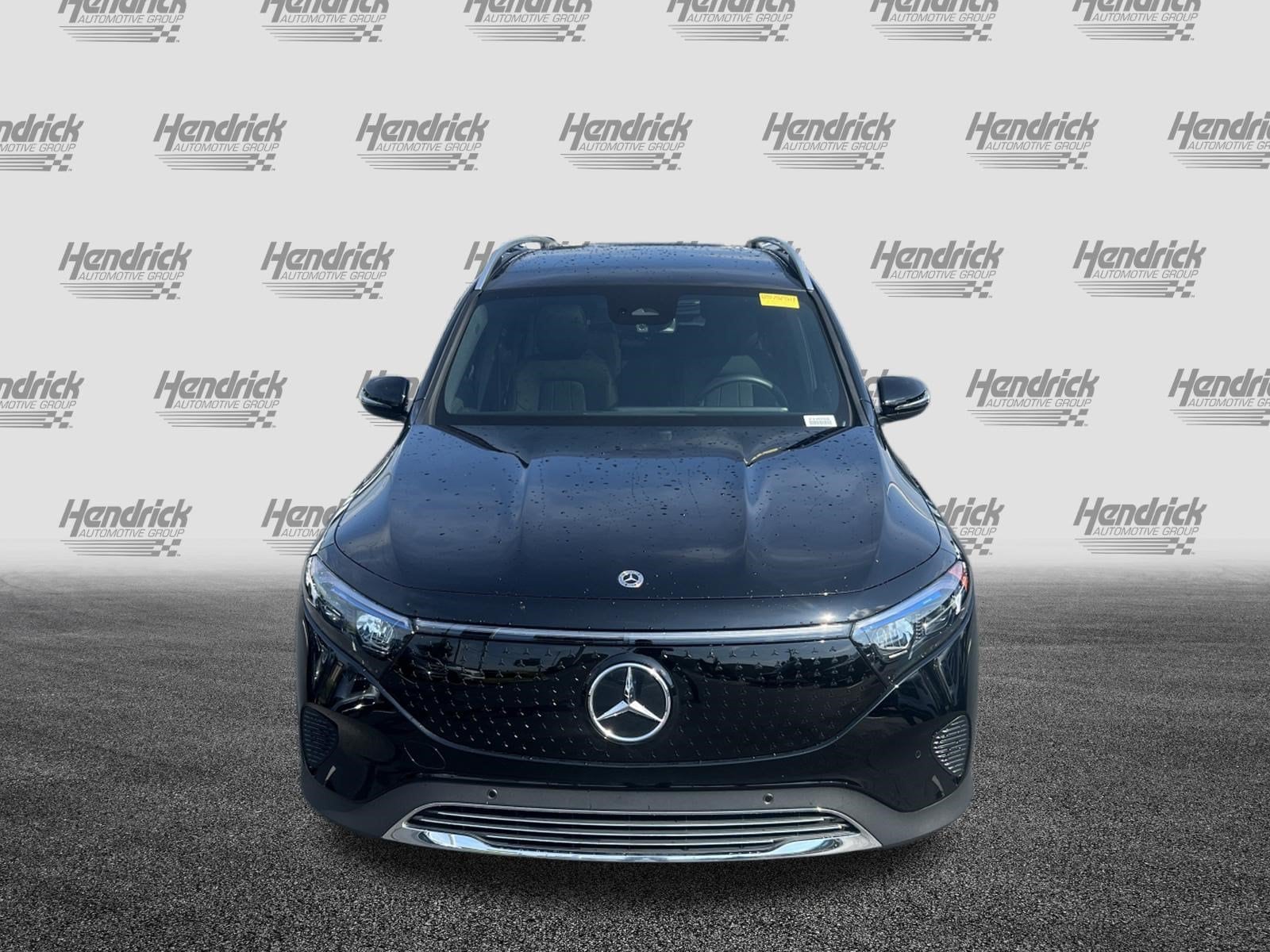 Mercedes-Benz EQB EQB 300