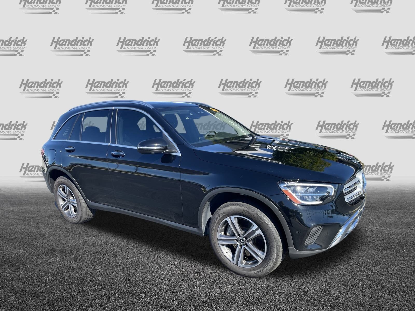 2022 Mercedes Benz GLC 300 4MATIC photo 2