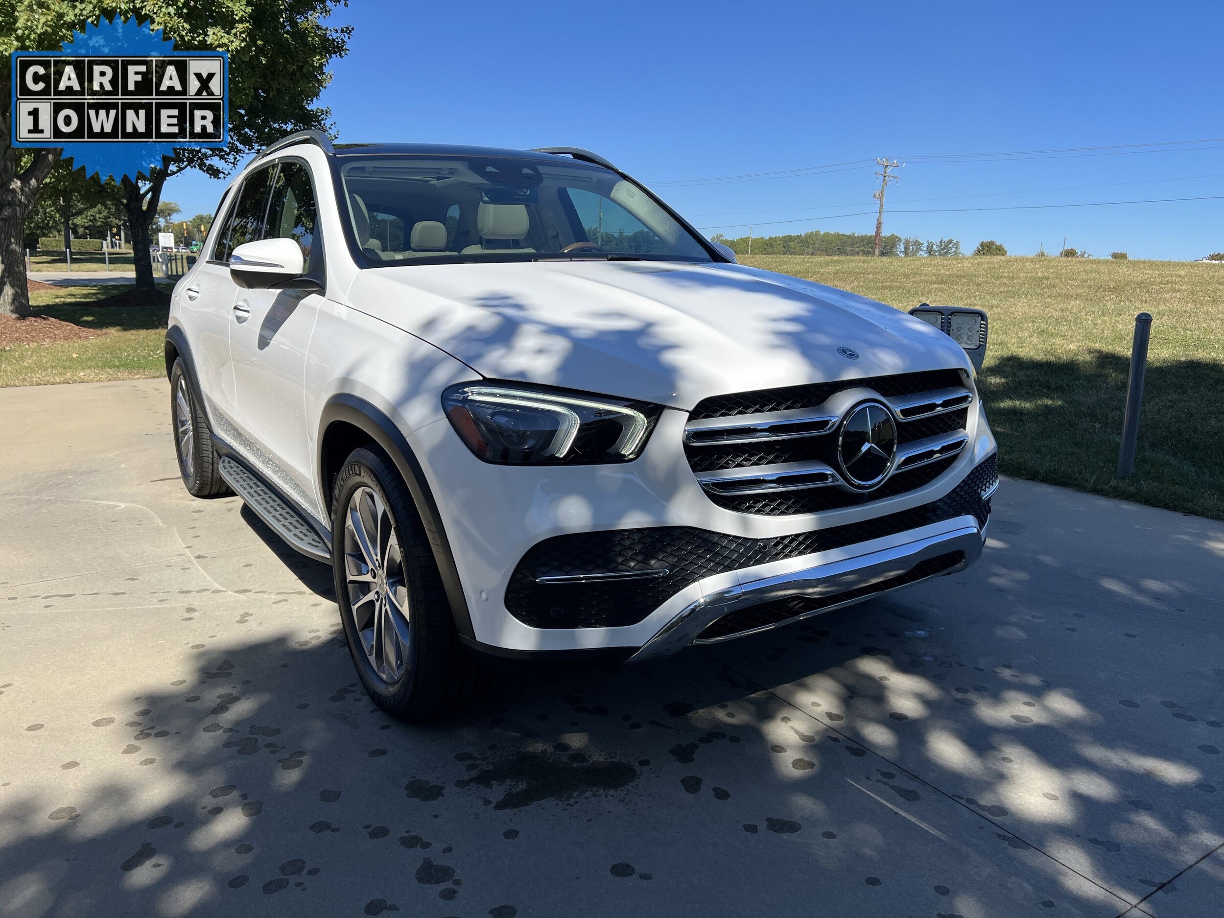 2022 Mercedes Benz GLE 450 4MATIC photo 2
