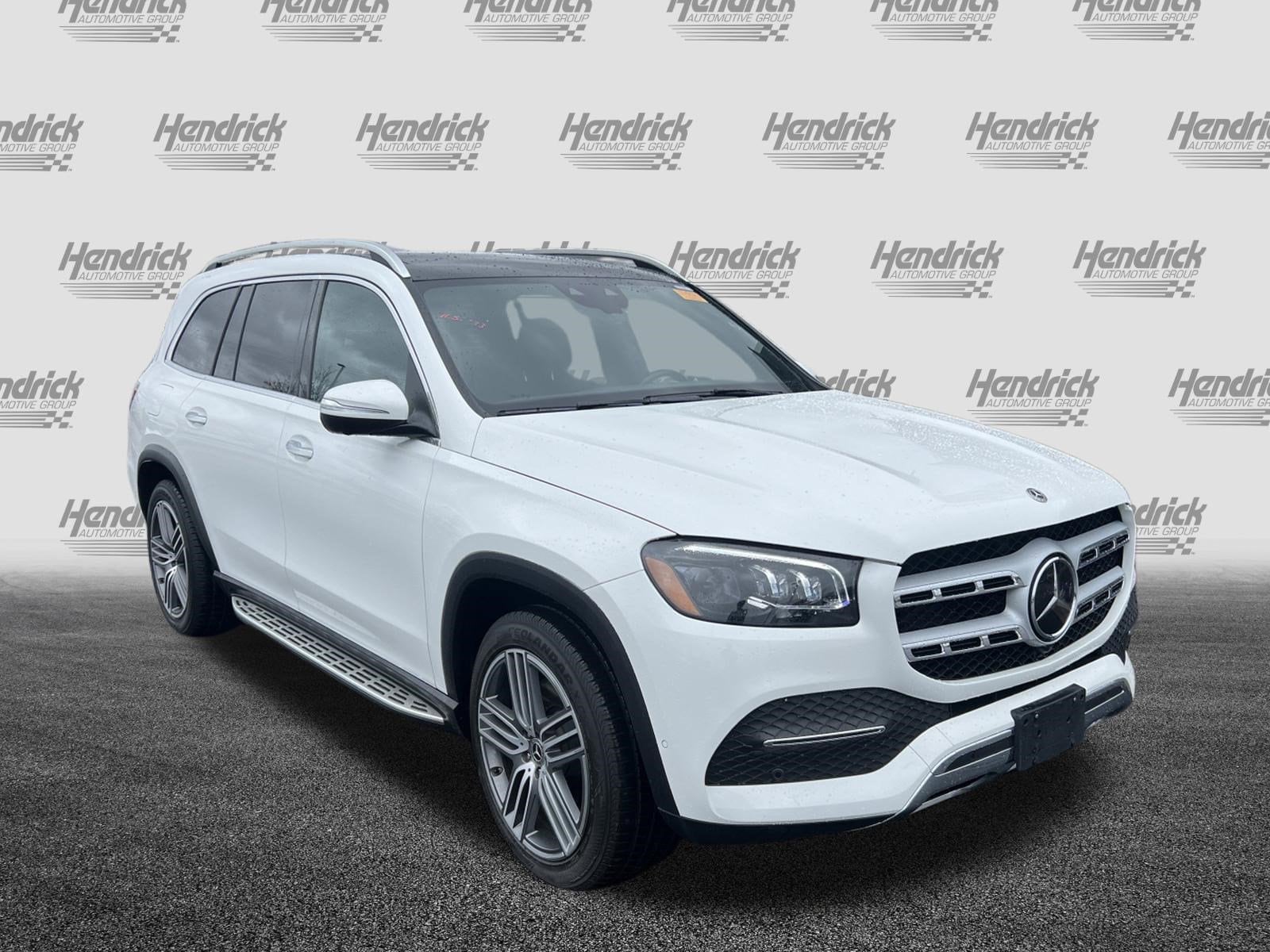 2023 Mercedes-Benz GLS 450 photo 6