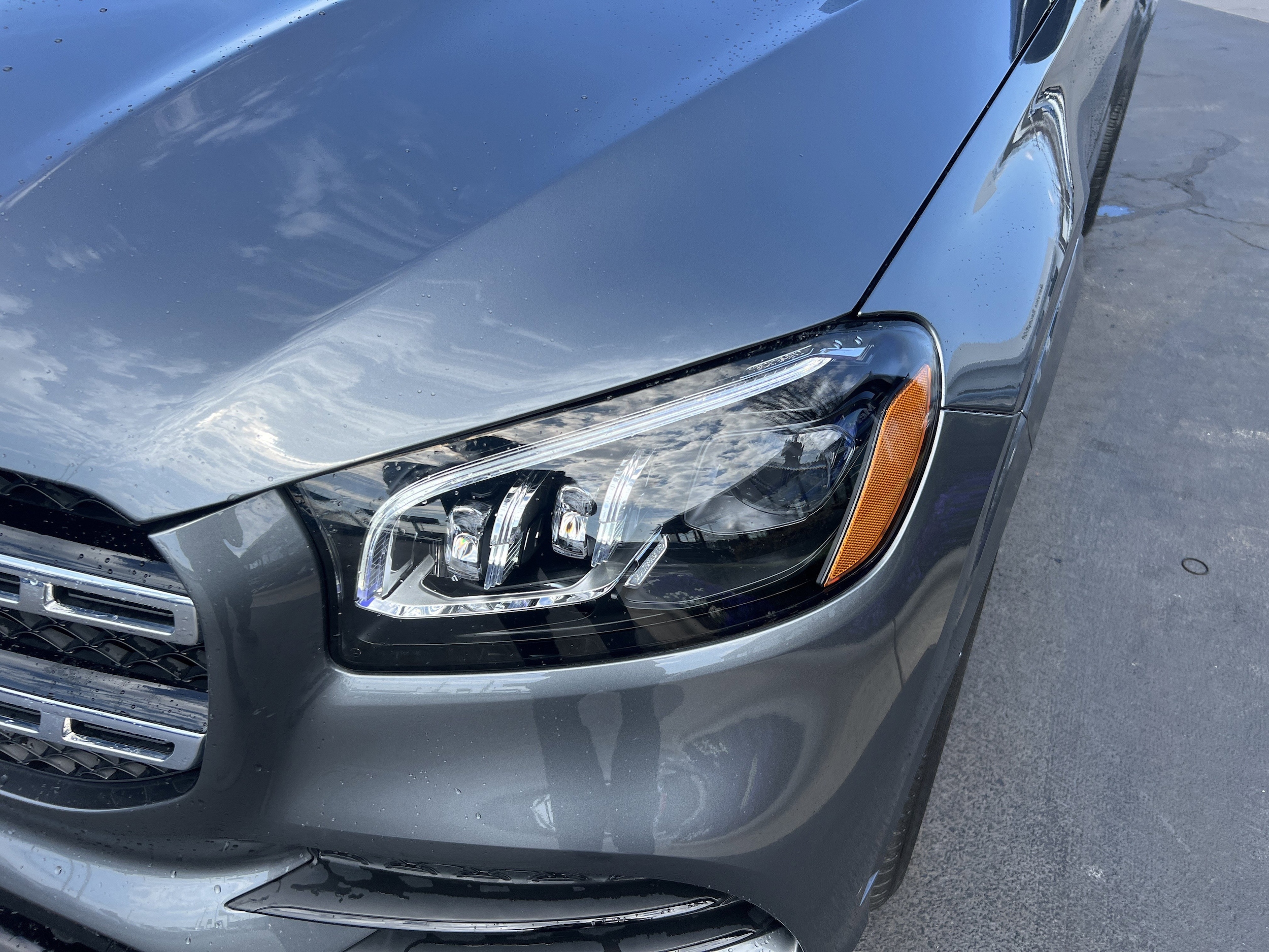 2023 Mercedes-Benz GLS 450 photo 5