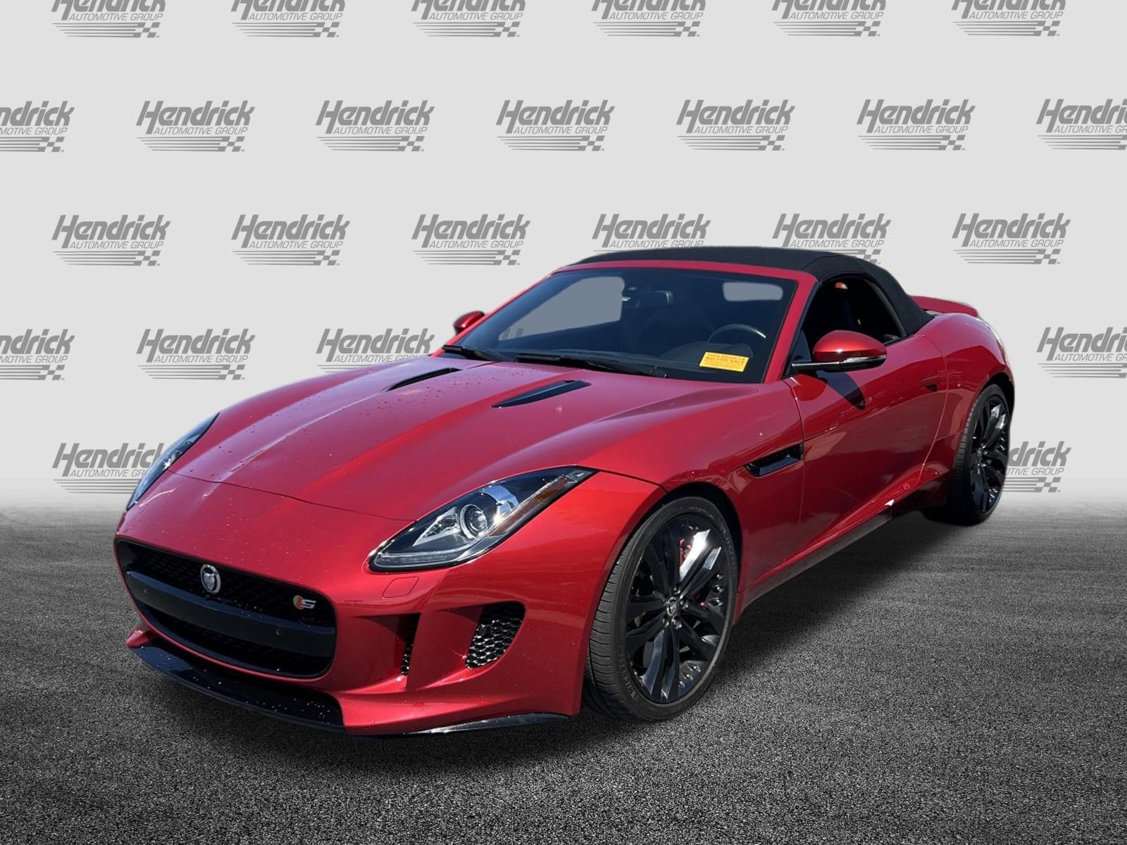 2014 Jaguar F-TYPE V6 S photo 4