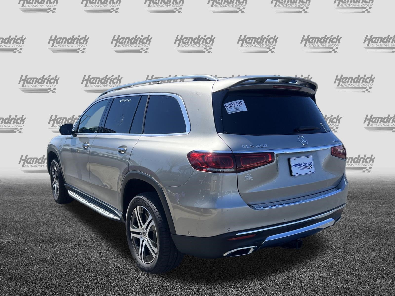 2023 Mercedes-Benz GLS 450 photo 3