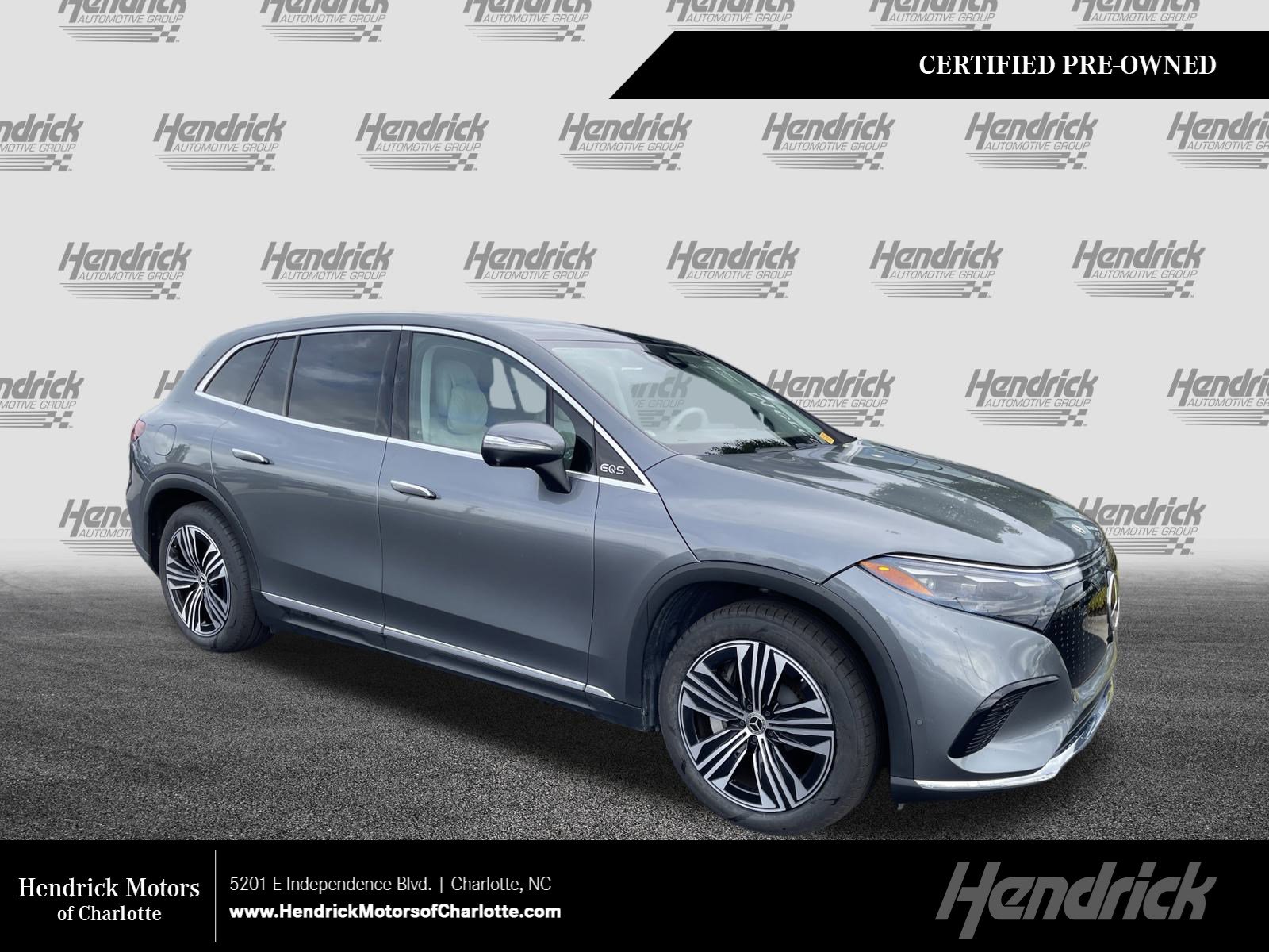 2023 Mercedes-Benz EQS SUV Base's photo