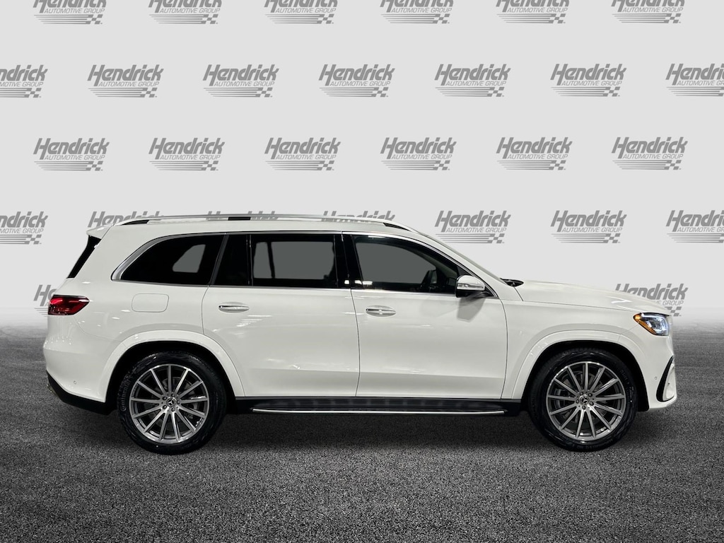 New 2026 Mercedes-Benz GLS 450 SUV
