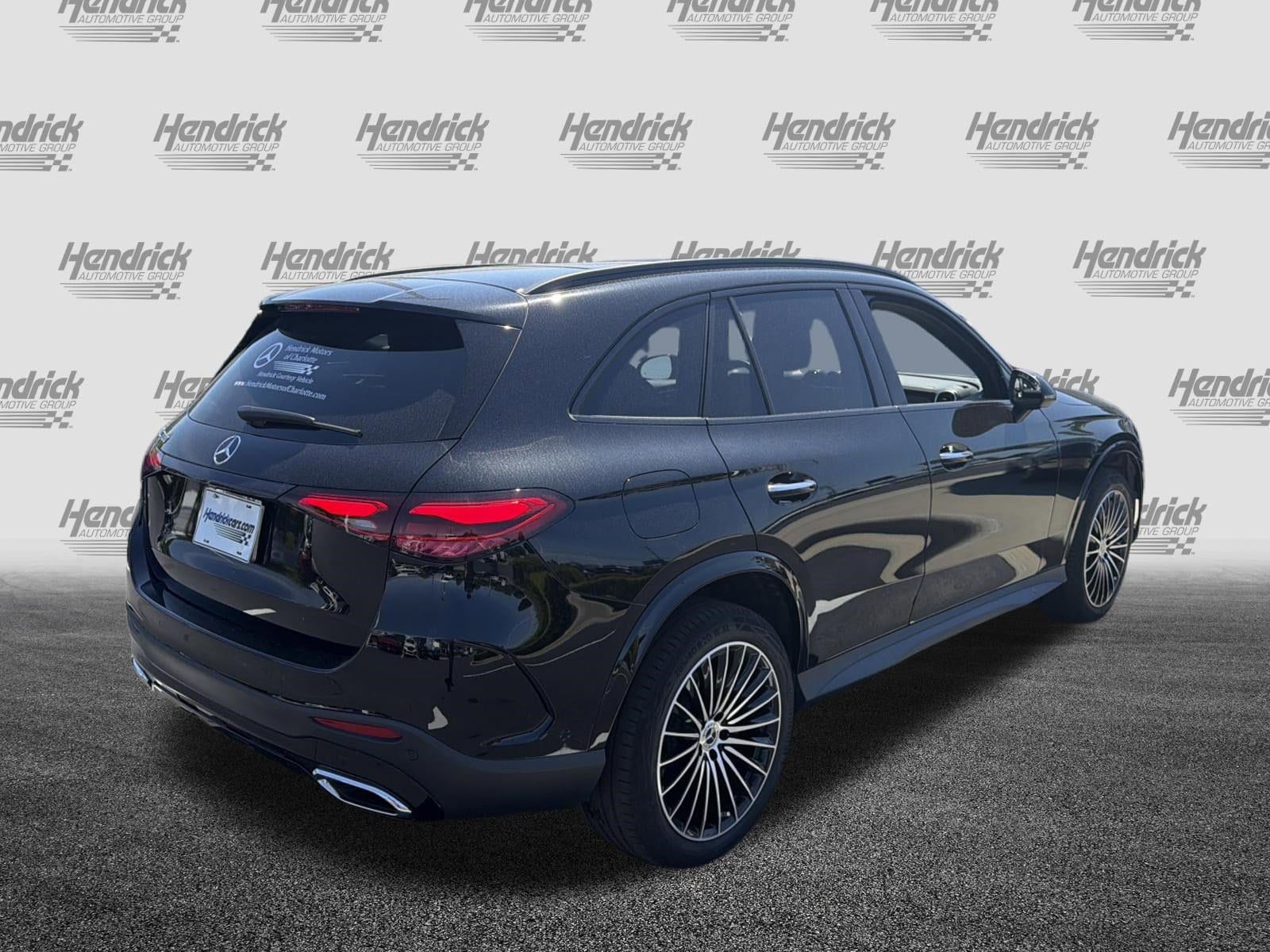 2026 Mercedes-Benz GLC 300 photo 6